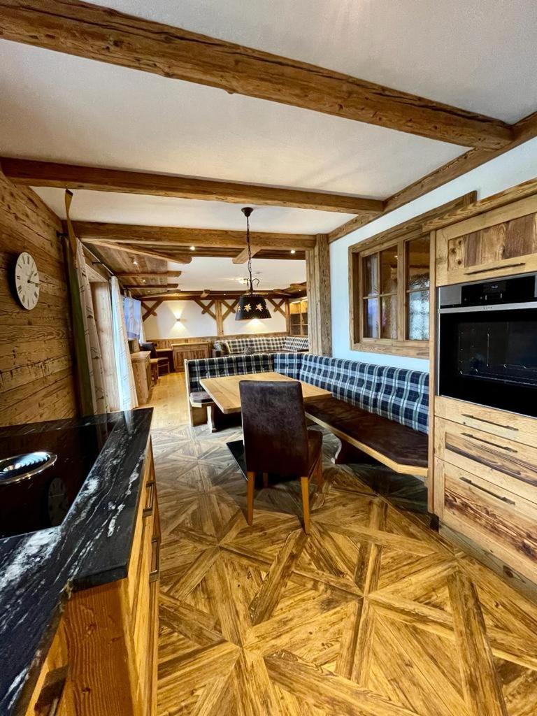 Appartements Mösern Steinplatte