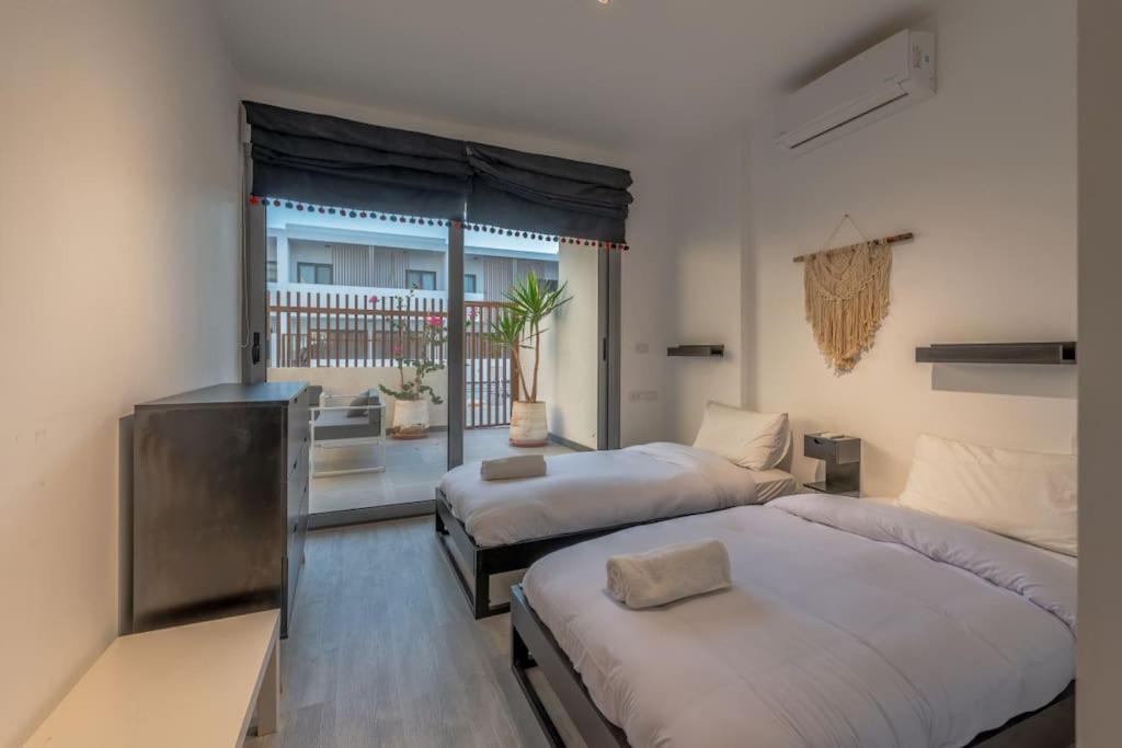 New & Chic 2BR with Pool Access Sholan 2 El Gouna view 4