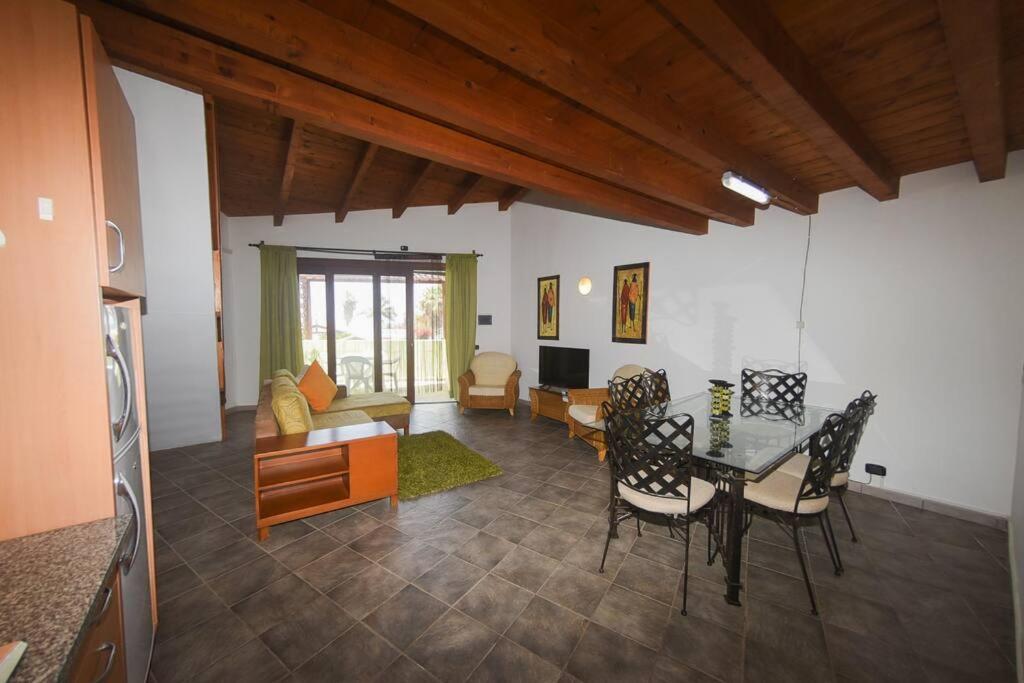 Sea View Apartment in the Center