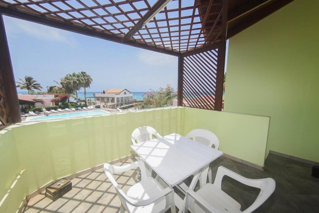 Sea View Apartment in the Center