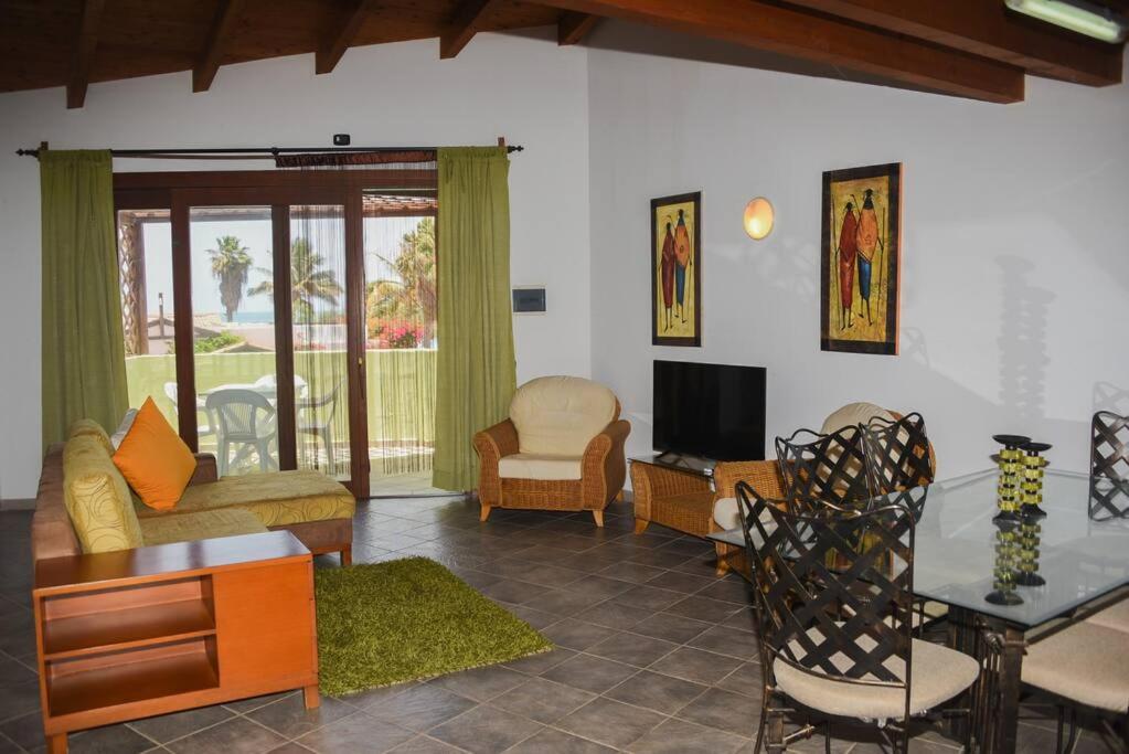 Sea View Apartment in the Center