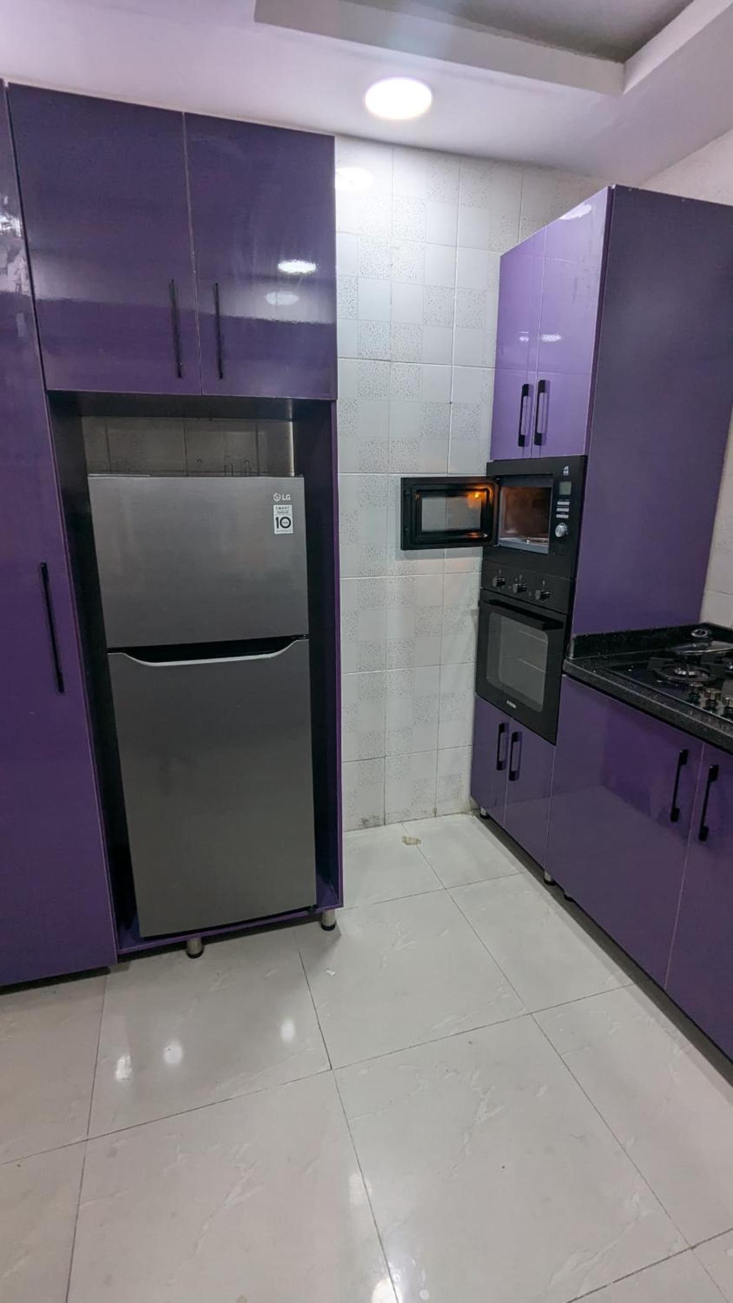 Waterfront 3bedroom with Ps5, snooker, pool in admiralty, lekki phase1 view 3