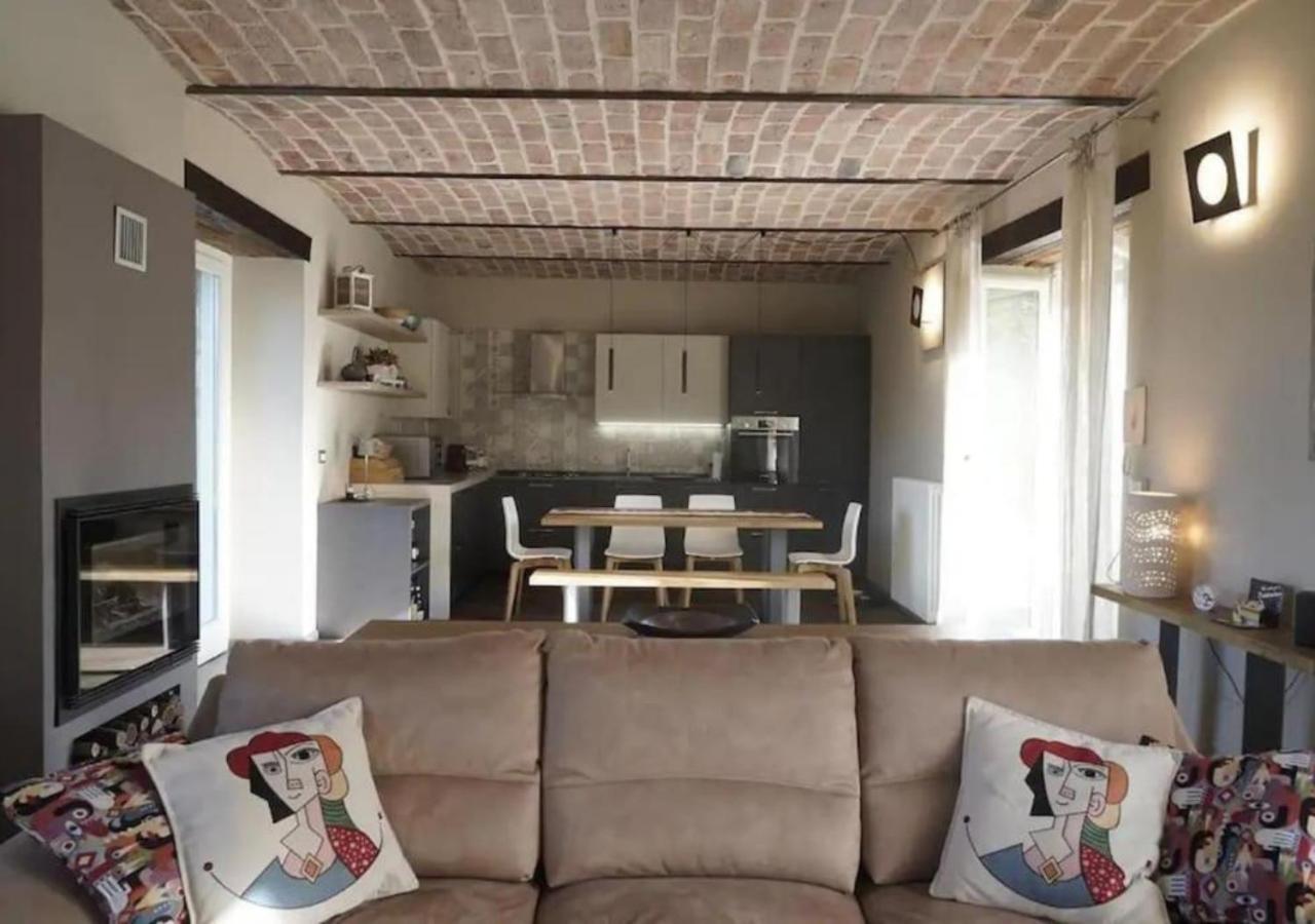 Country House in Alto Monferrato view 2