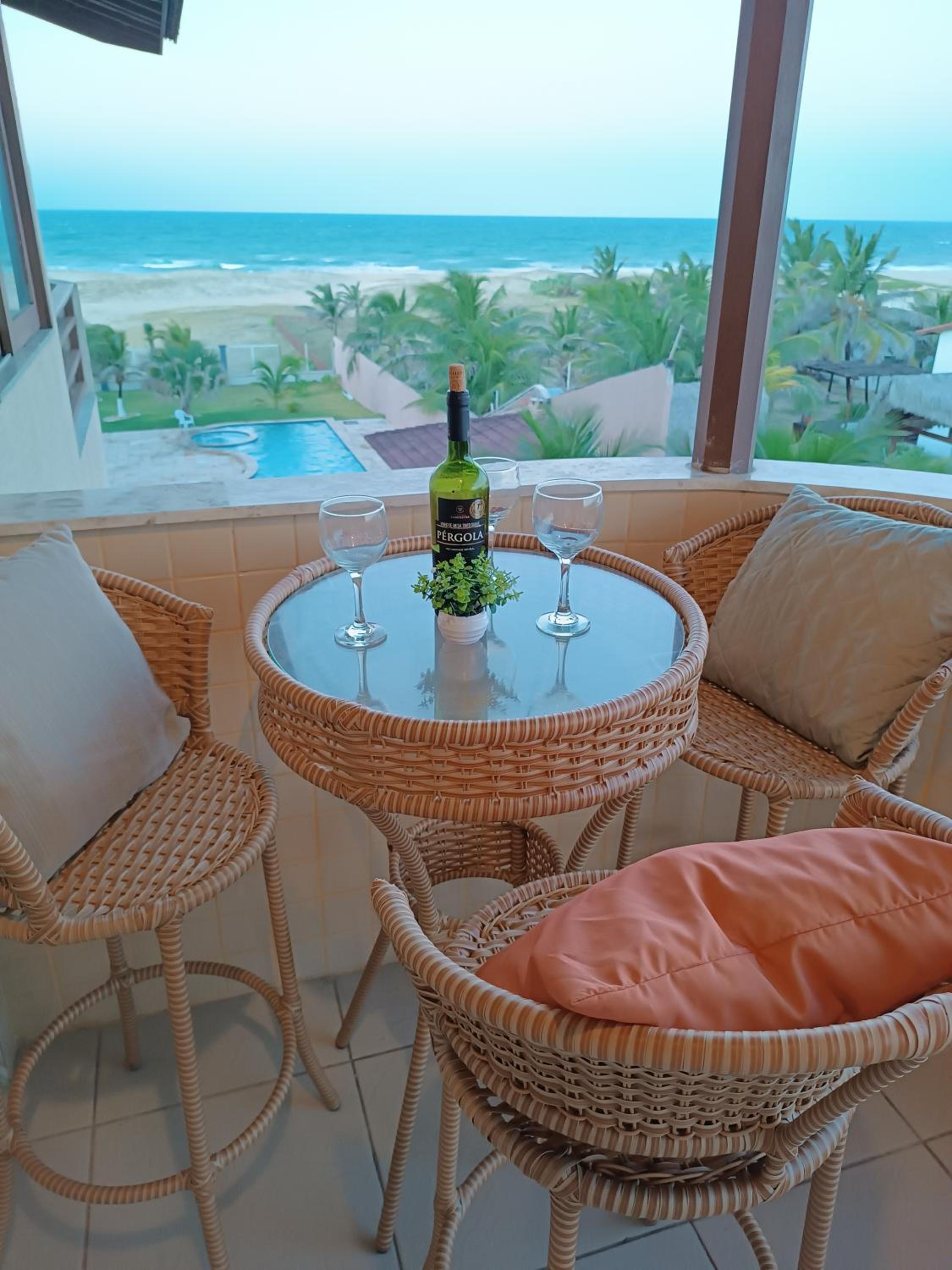 Flat Malua - Apartamento Pé Na Areia Com Vista Mar Taíba-CE