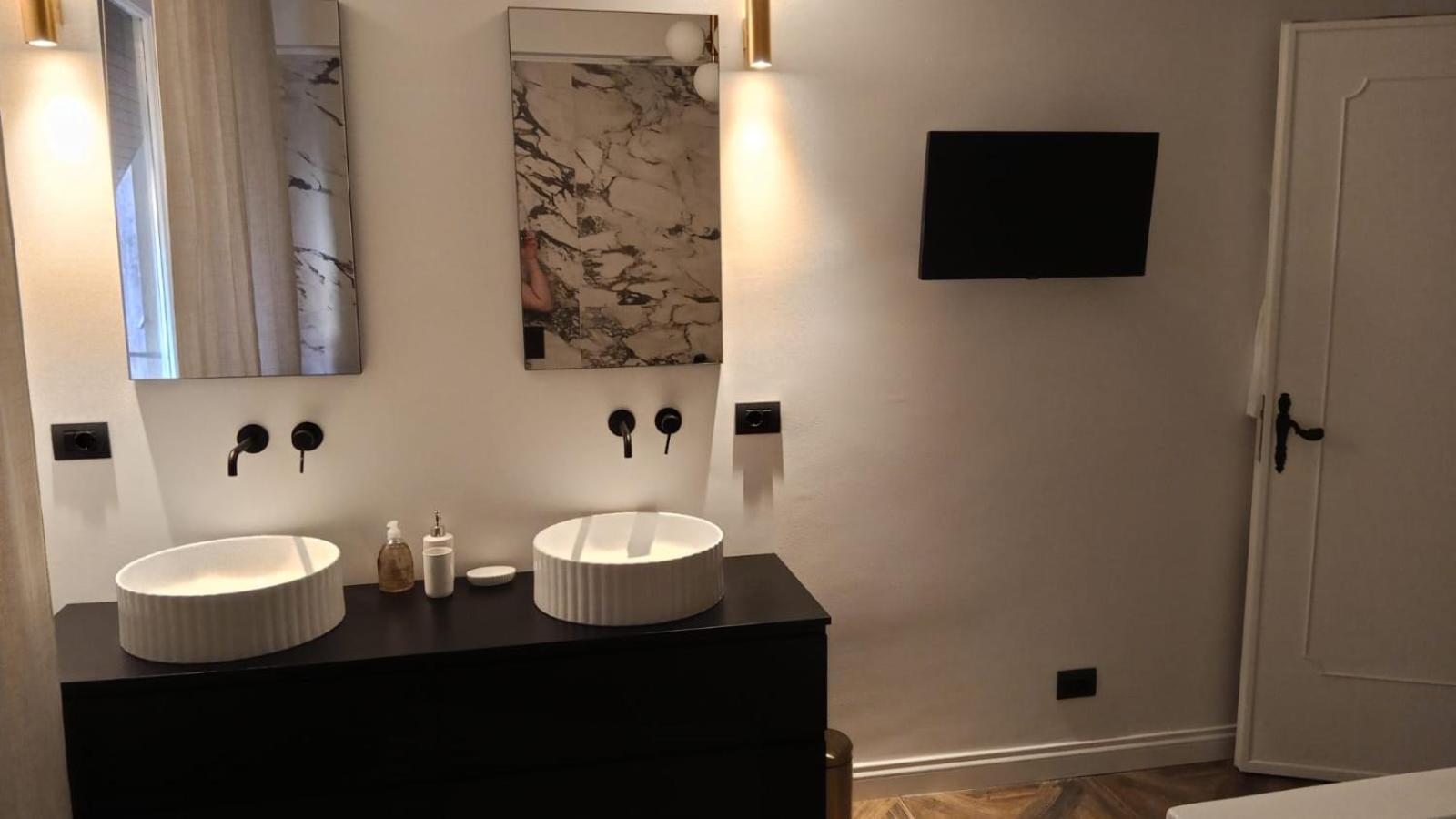 SPARKLING SUITE nel centro di Dolceacqua
