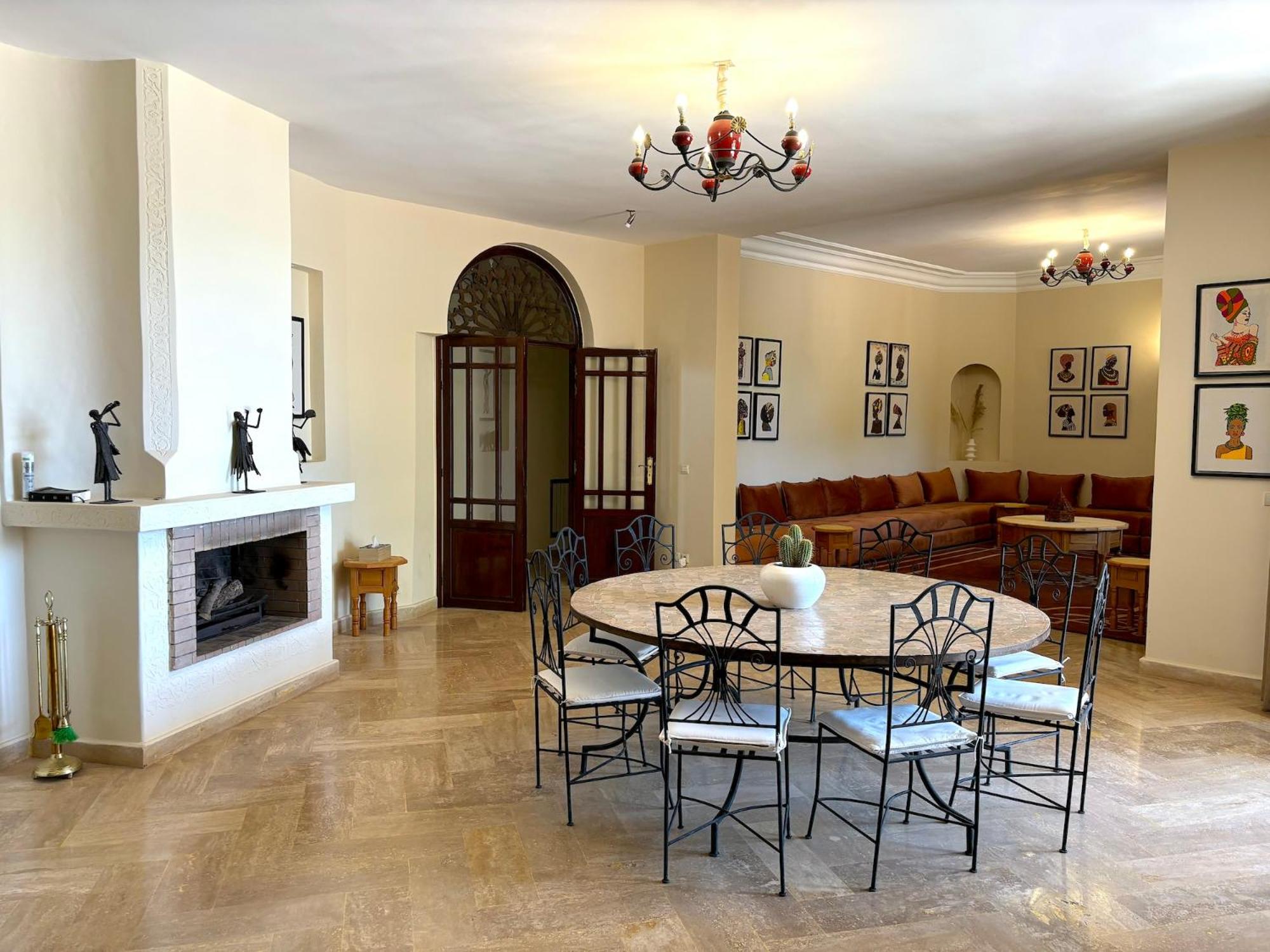 lounge