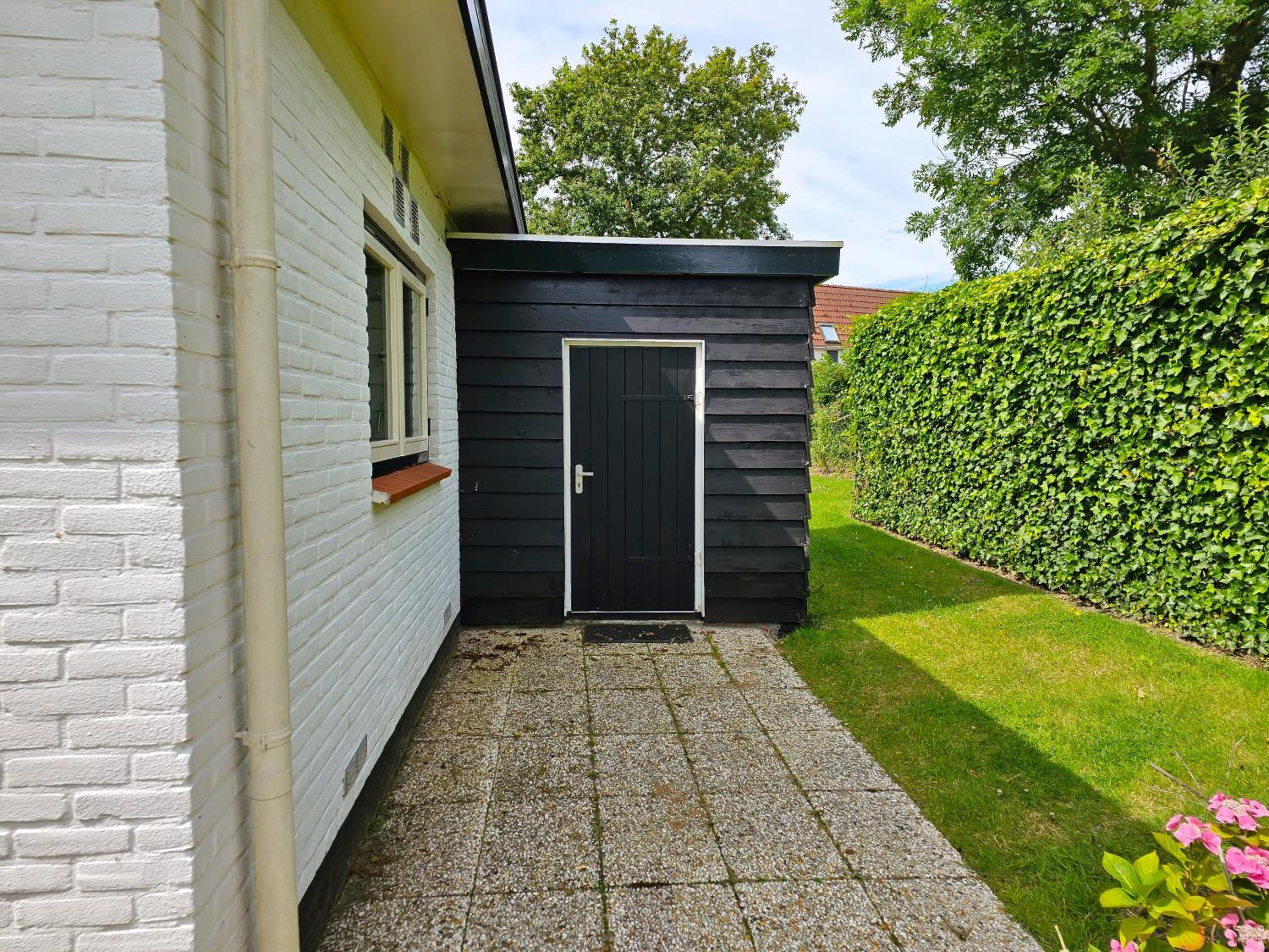 Photo 16