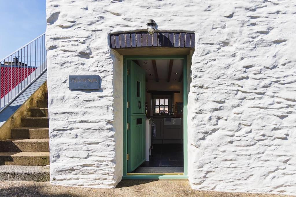 Converted Buttery Cottage in Pembrokeshire