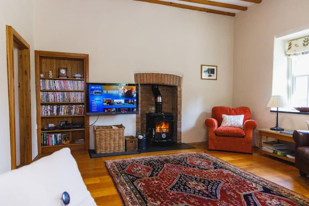 Converted Buttery Cottage in Pembrokeshire