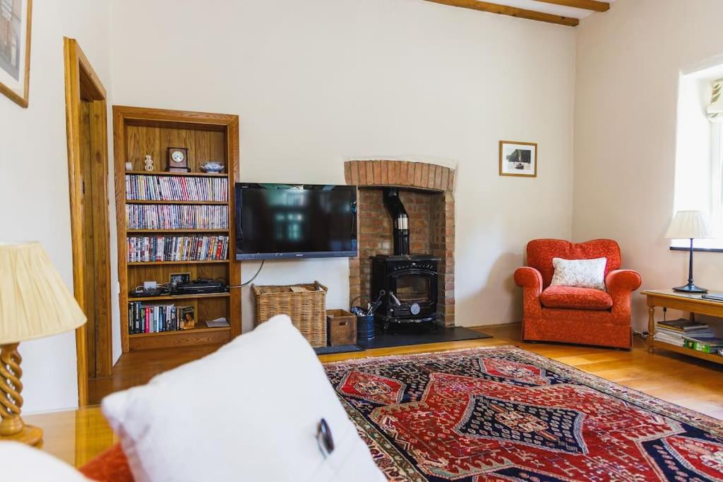 Converted Buttery Cottage in Pembrokeshire