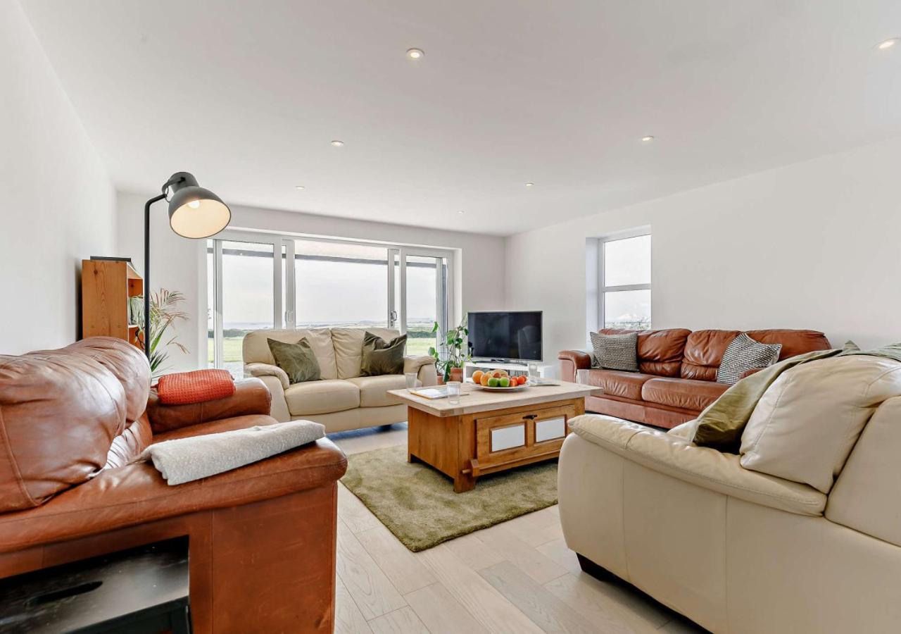 5 Bed in St. Merryn oc-t27899