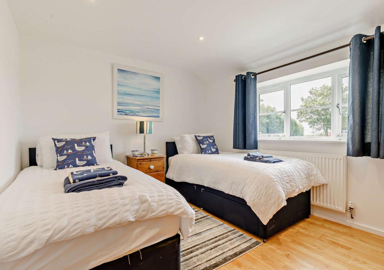 5 Bed in St. Merryn oc-t27899