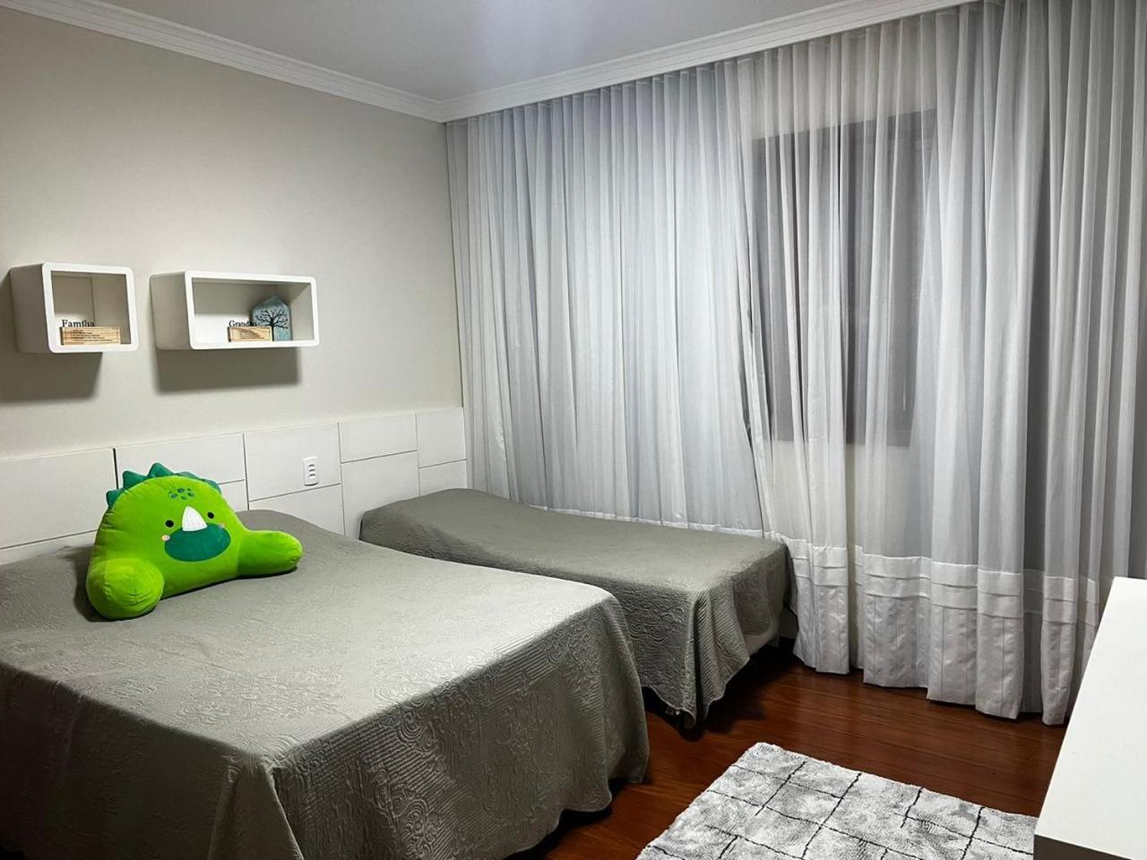 Mansão em Pedra Azul! Exclusividade na região