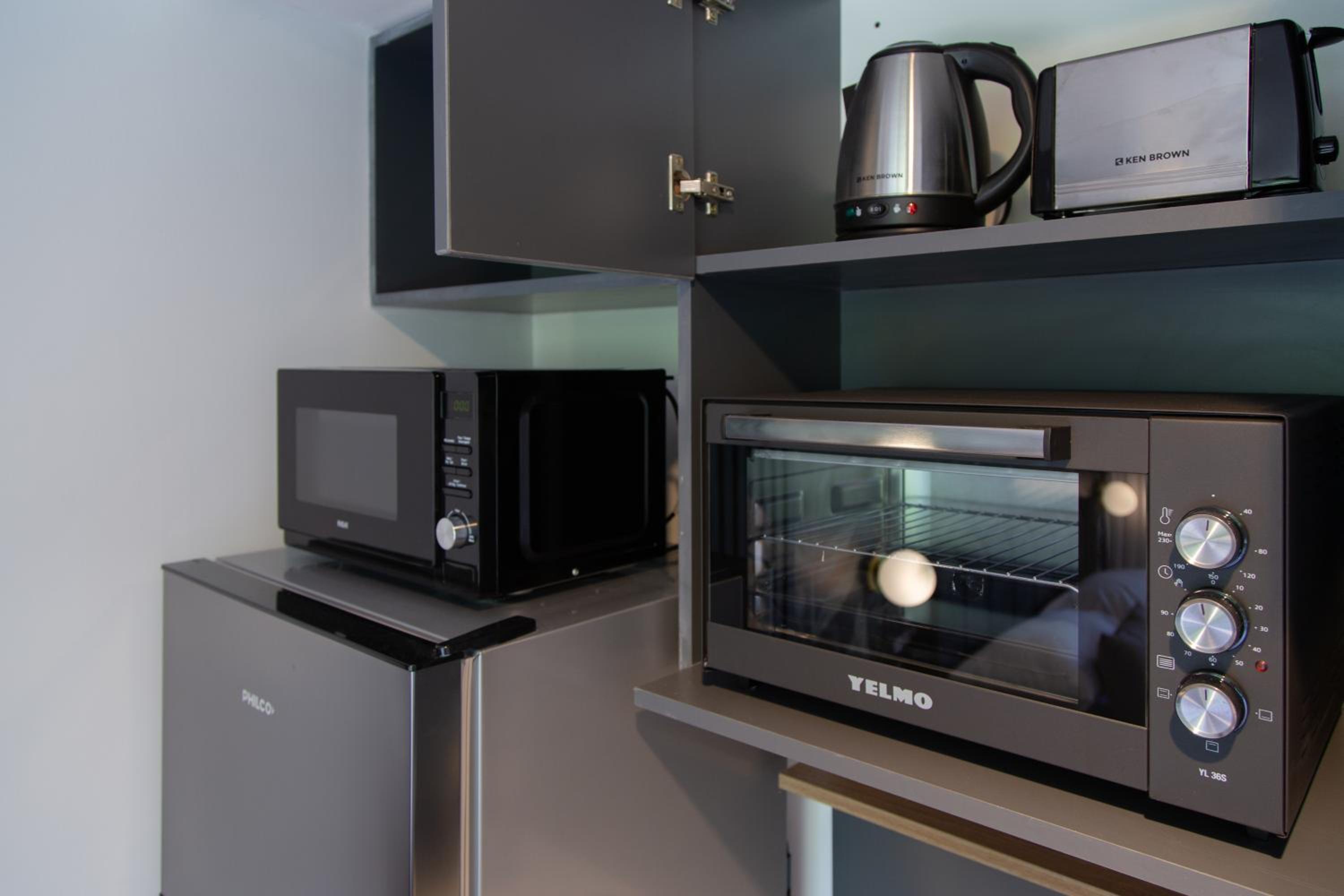 Aromo Beautiful Studio