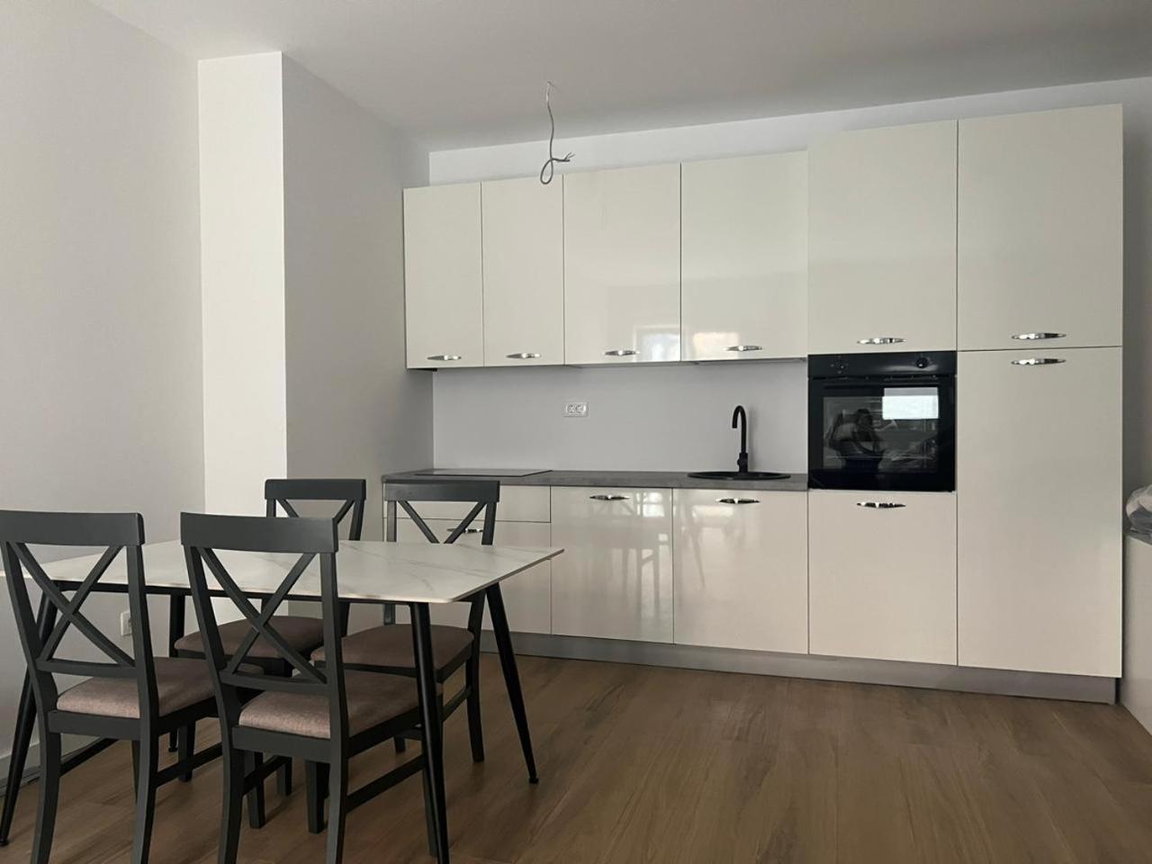 Iva residences