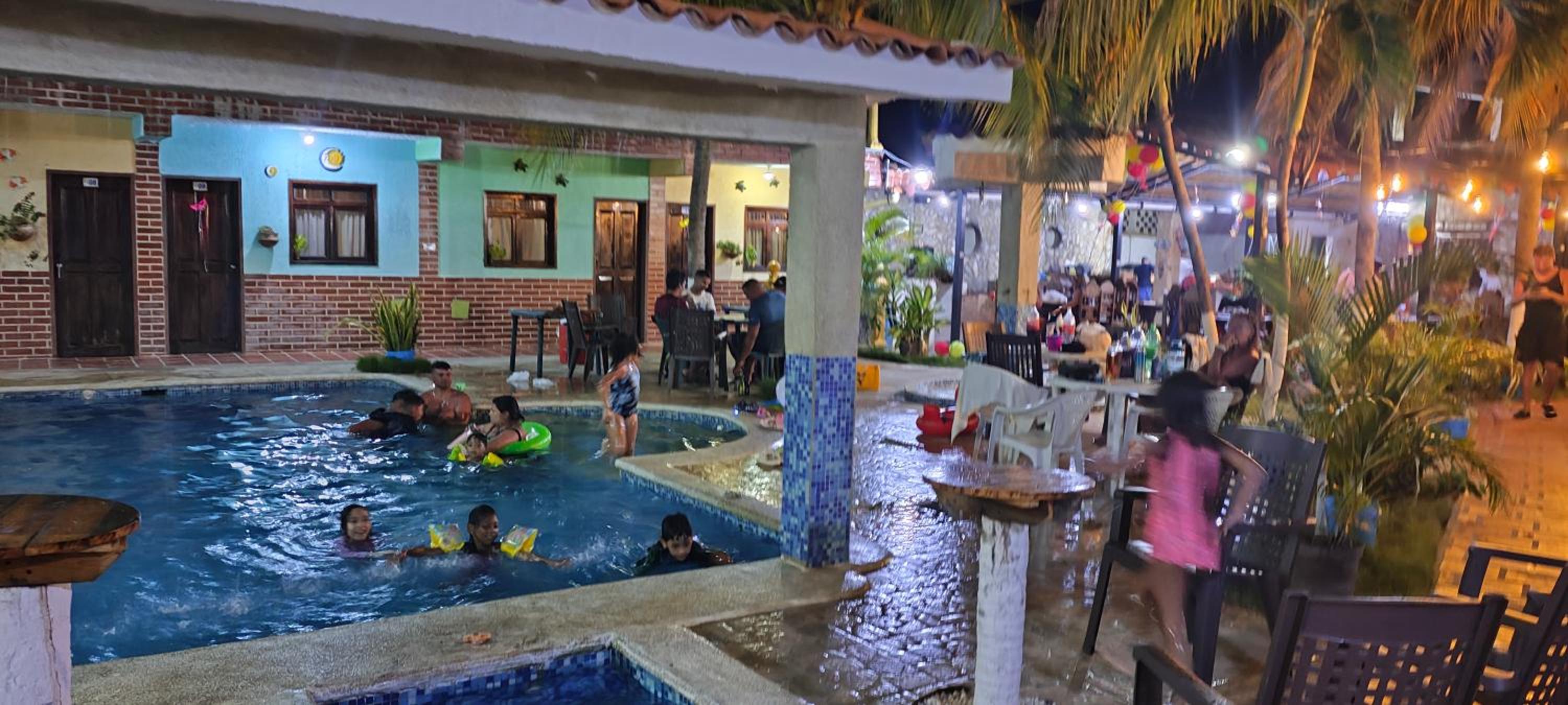 Photo 16