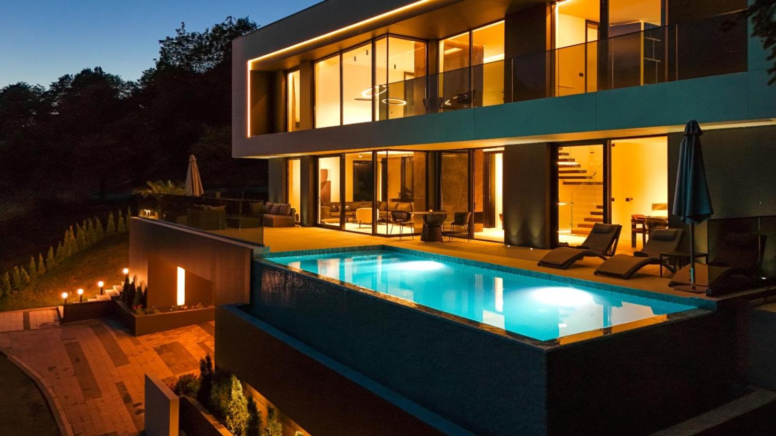 The Villa O