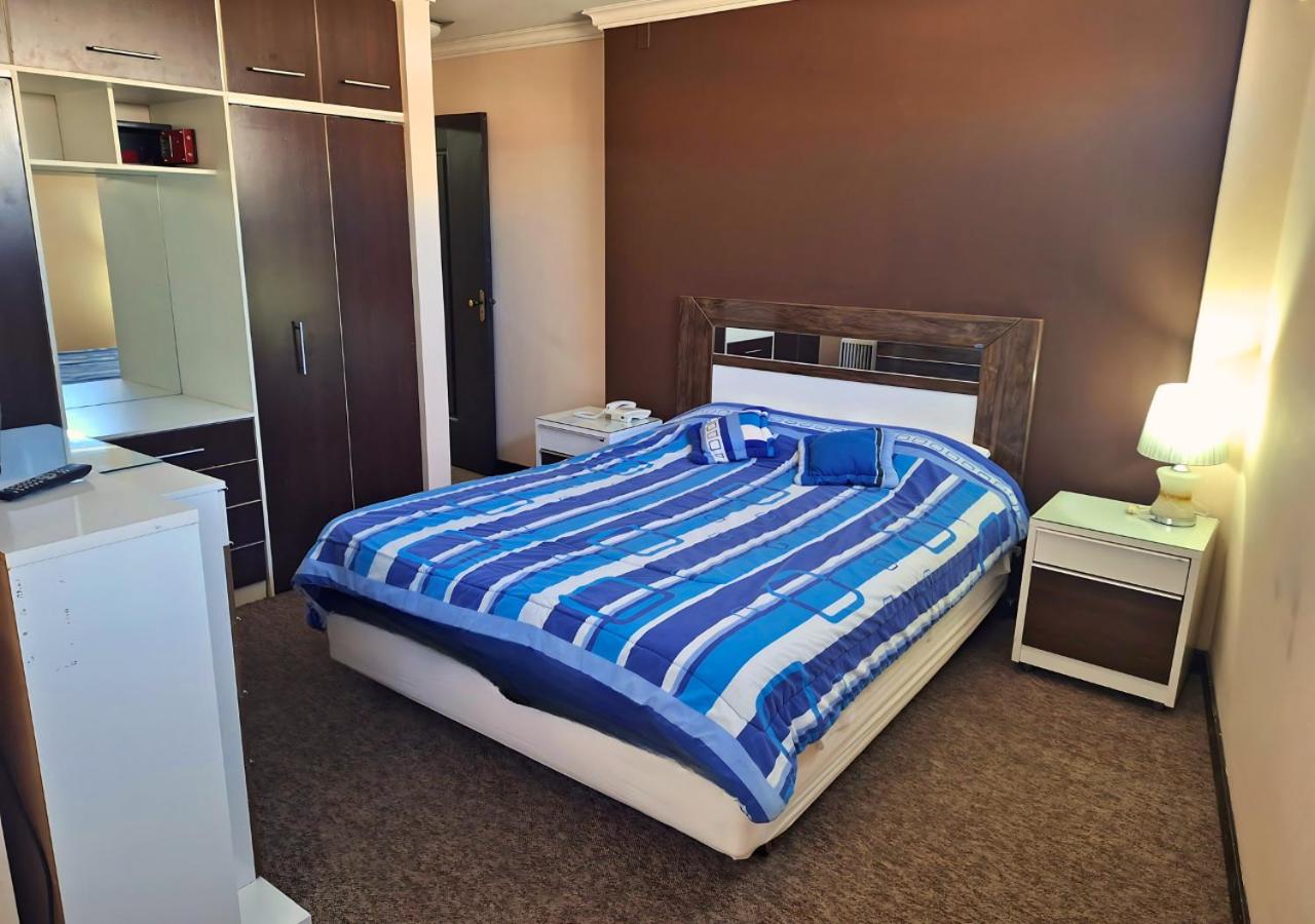 Apartamentos Torre Azul