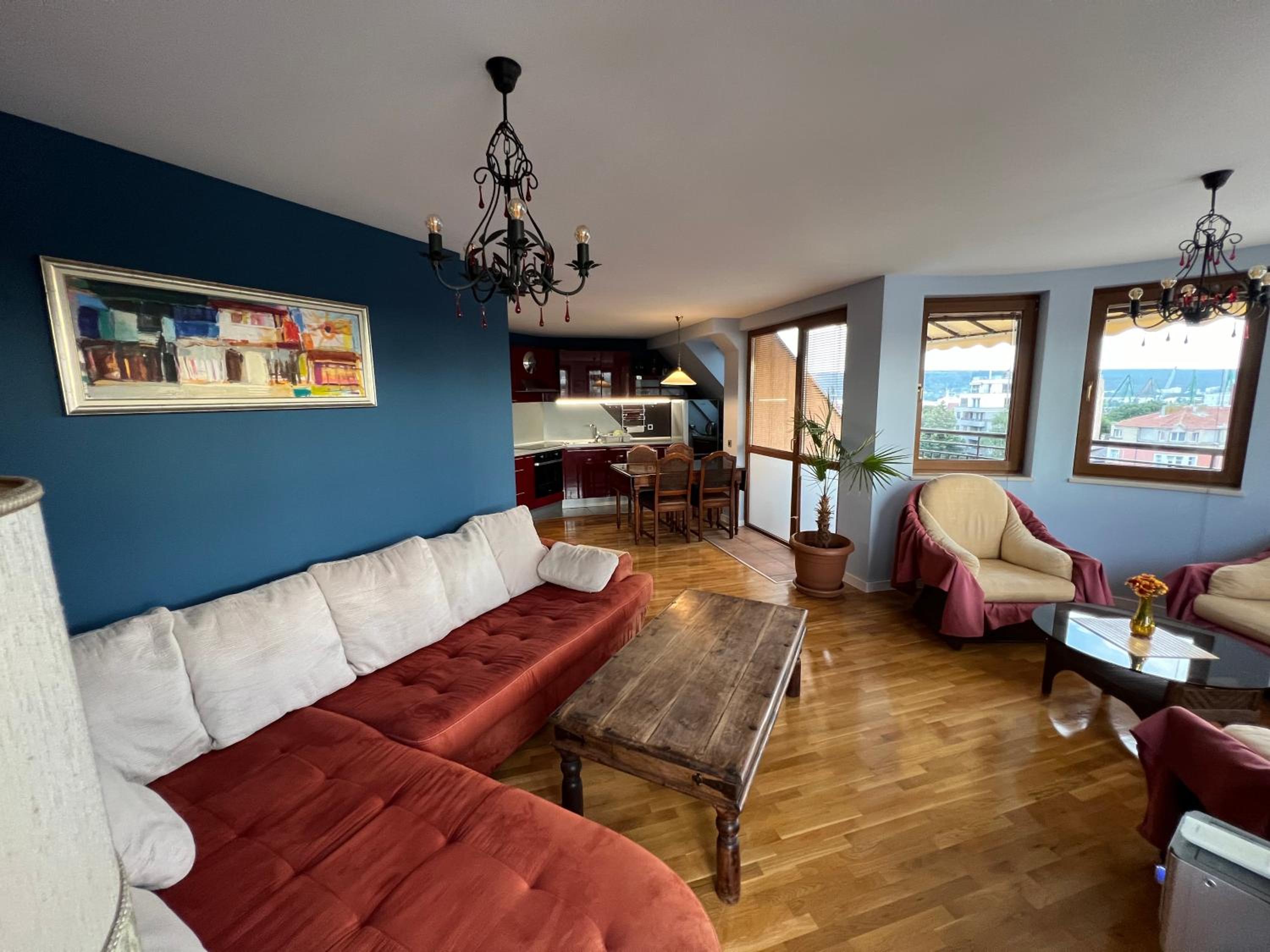 Roman Thermae Heritage Penthouse with Garage