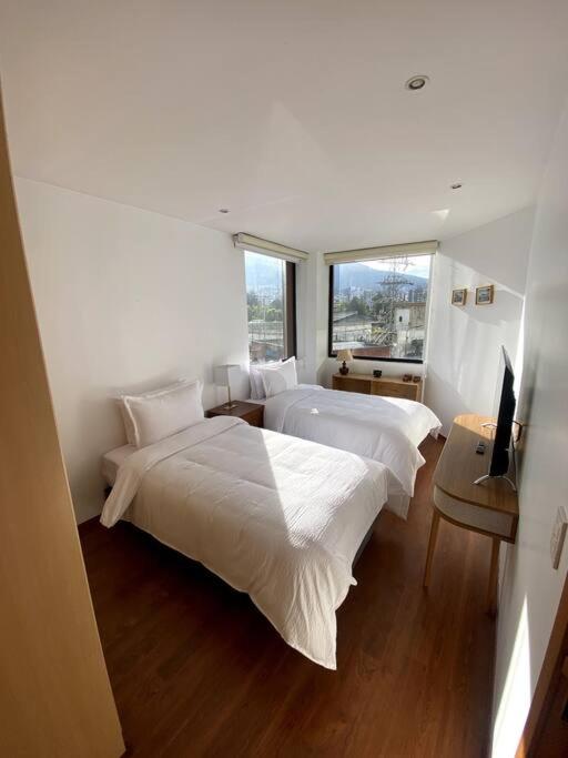 Dept San Francisco by Encantadas