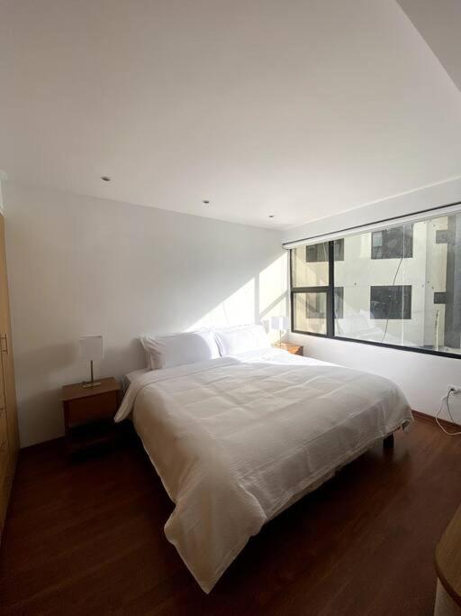 Dept San Francisco by Encantadas