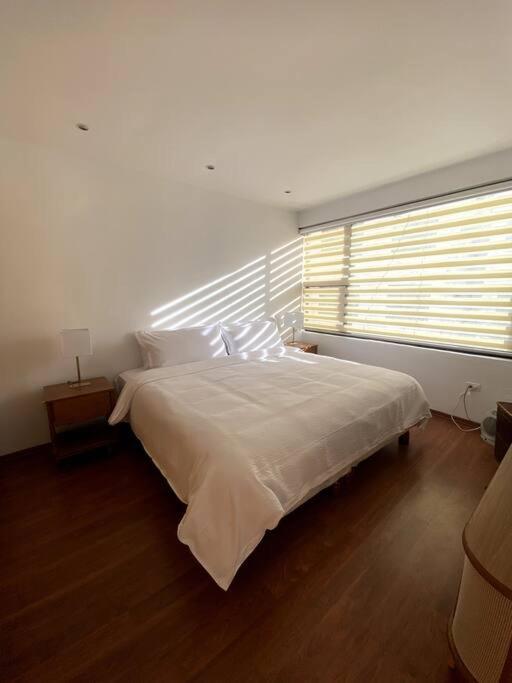 Dept San Francisco by Encantadas