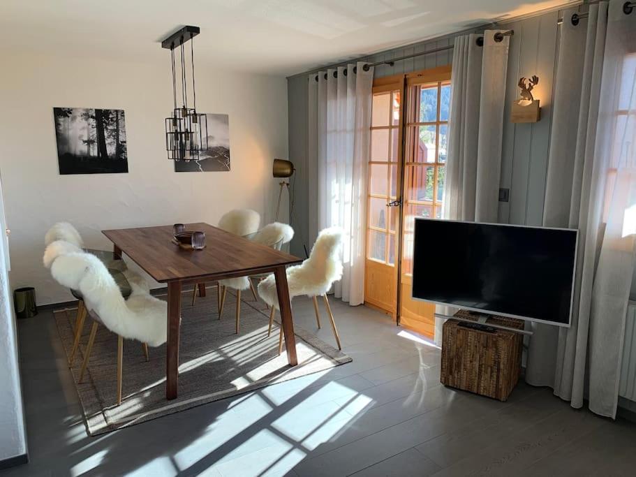 Magnifique chalet appartement à Villars, vue sur les alpes