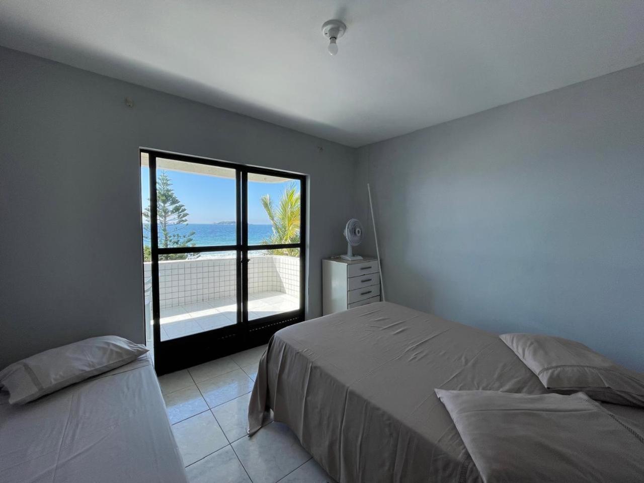 Apartamento frente ao mar, para 3 pessoas