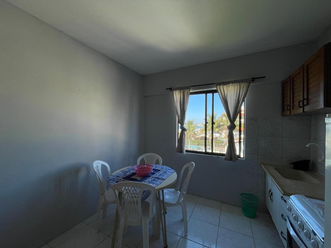 Apartamento frente ao mar, para 3 pessoas