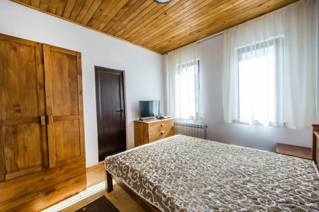 House Perla