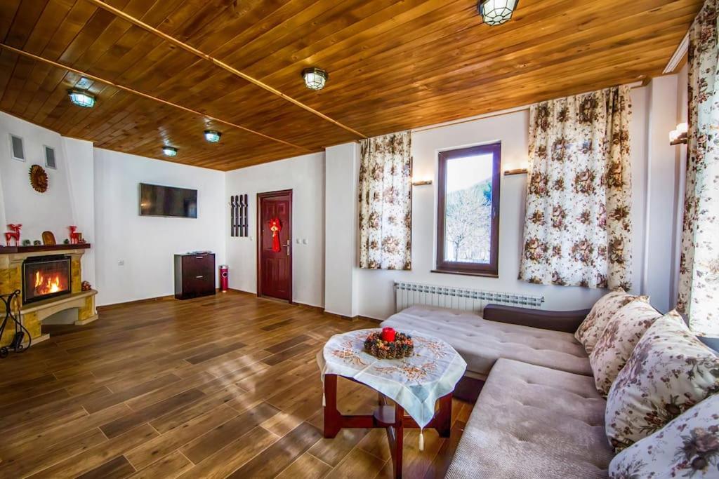 House Perla