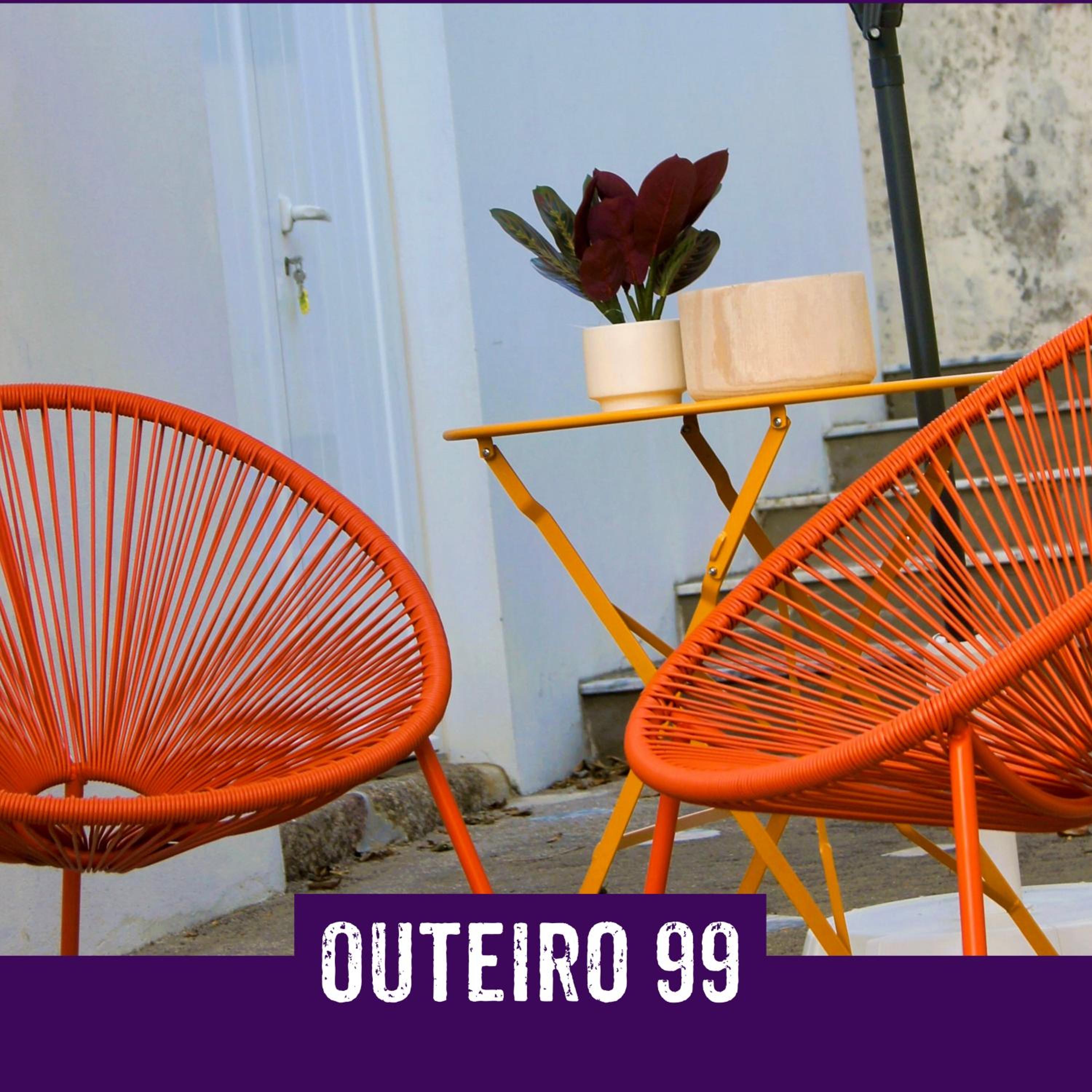 Casa Outeiro 99 view 2