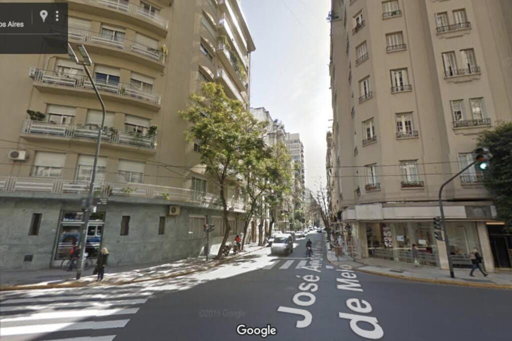 Relax in a sunny apartment in exclusive Recoleta