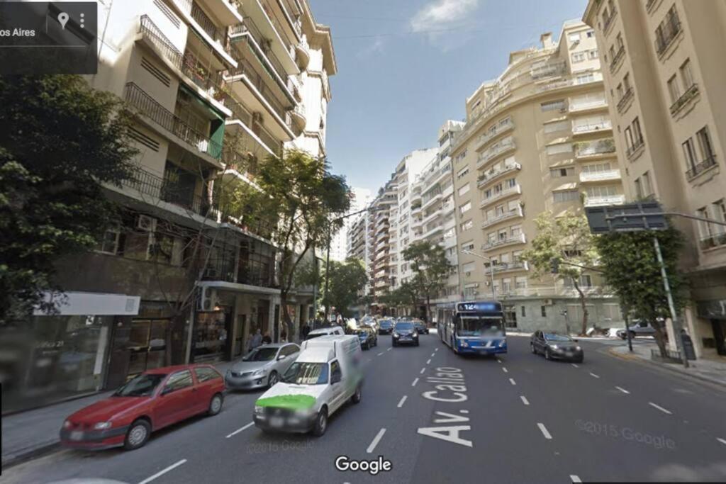 Relax in a sunny apartment in exclusive Recoleta