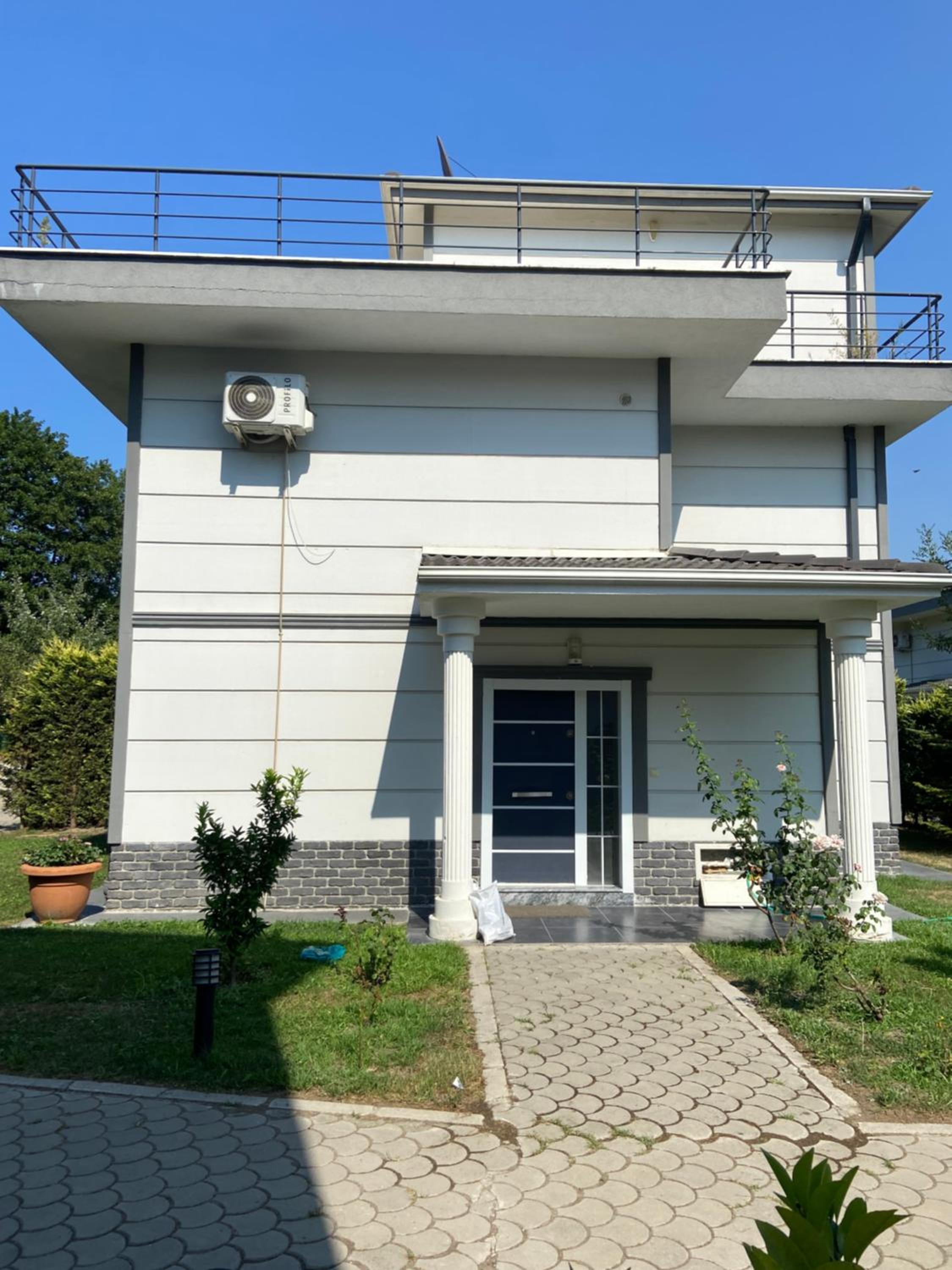Gölyolu Villa Ay