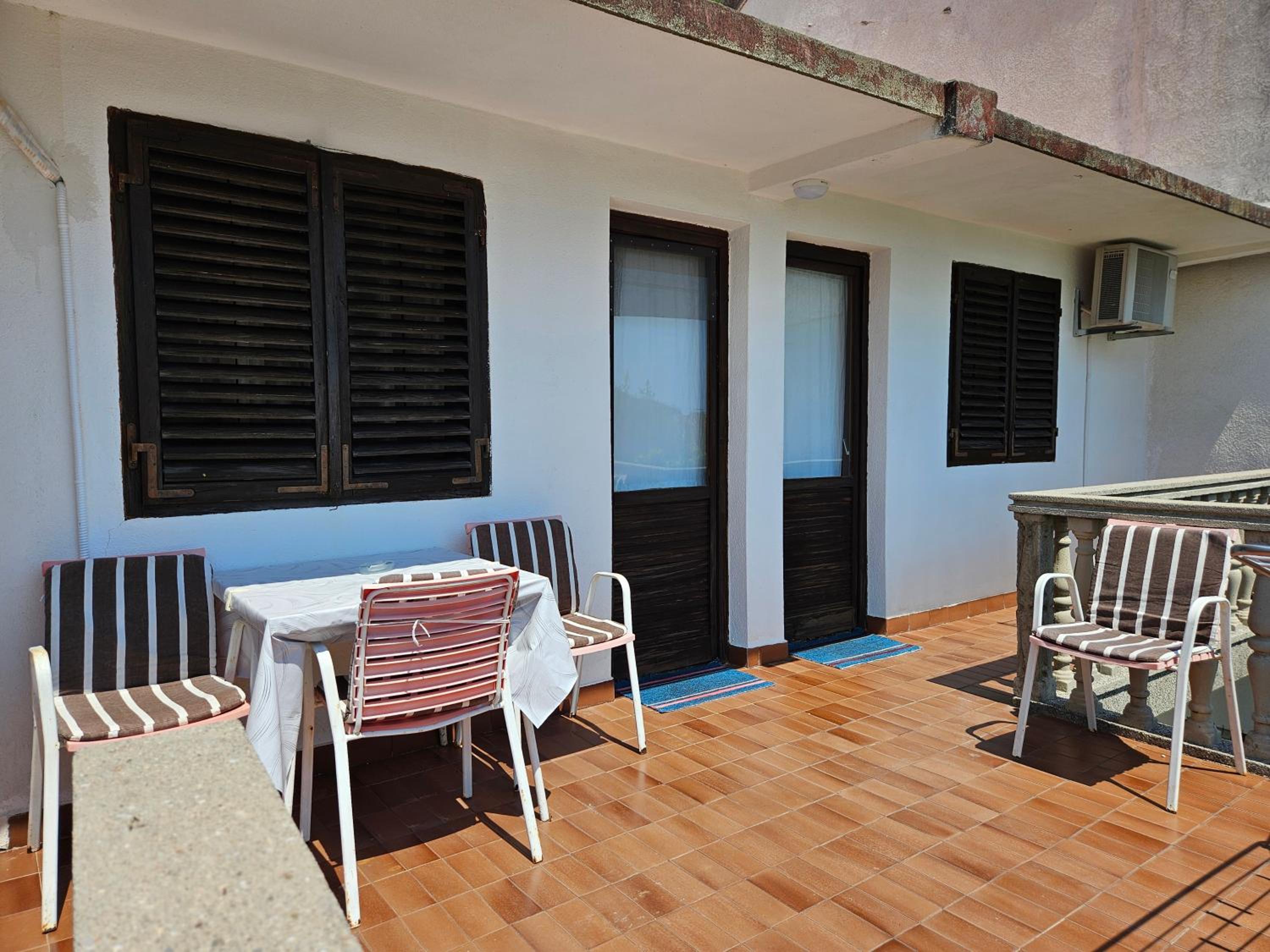 MONTEFIN HOUSE