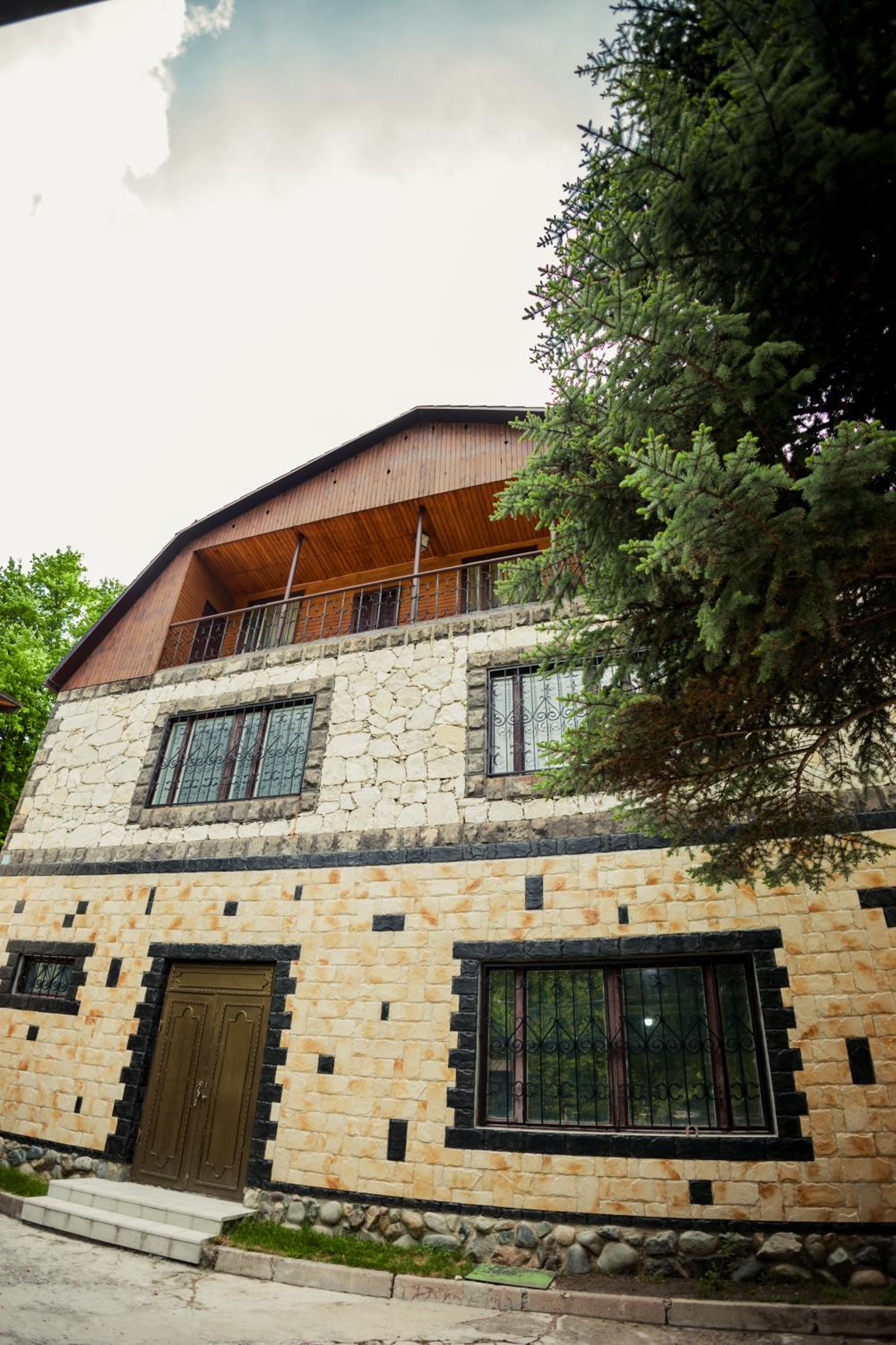 Dacha Resort