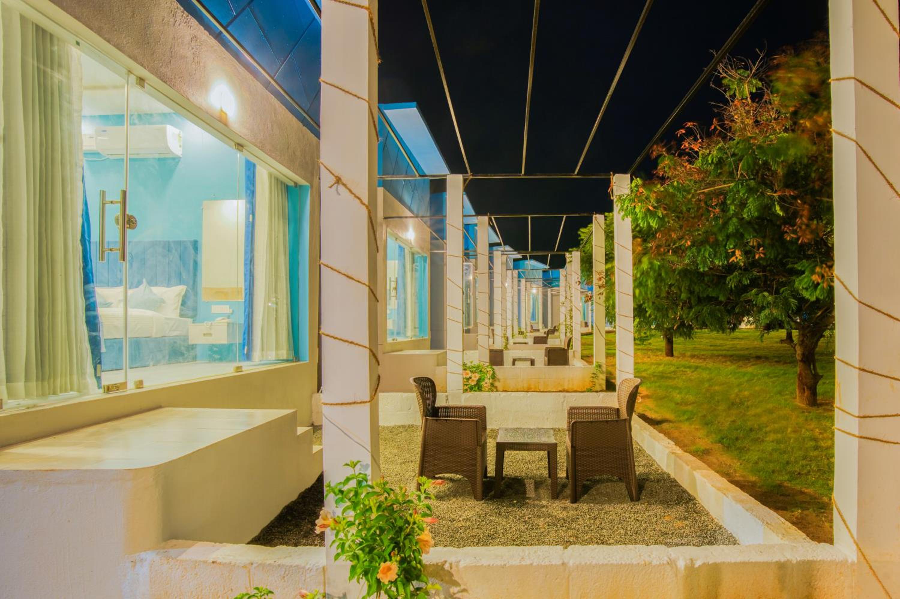 Seaborne Beach Resort
