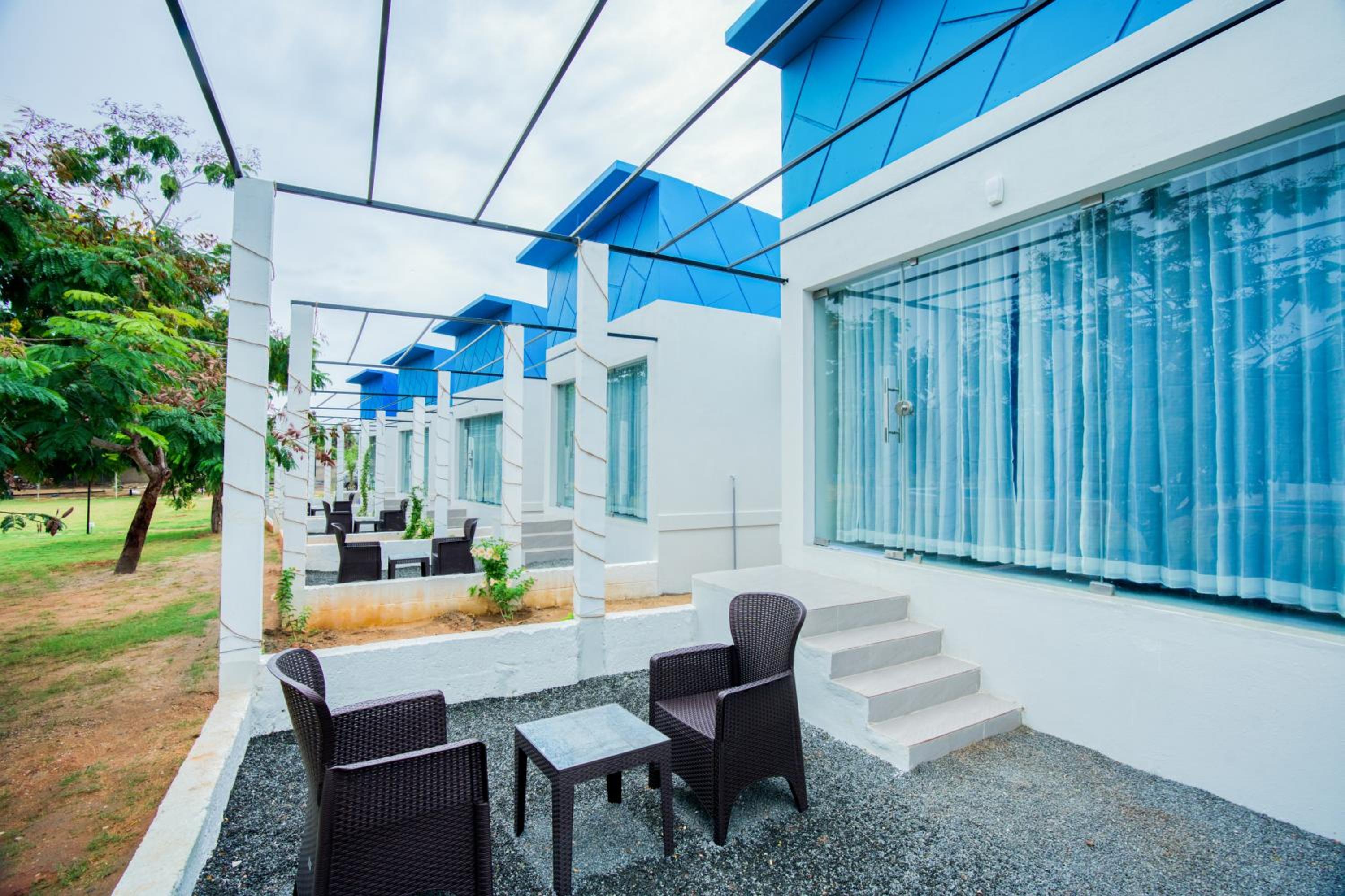 Seaborne Beach Resort