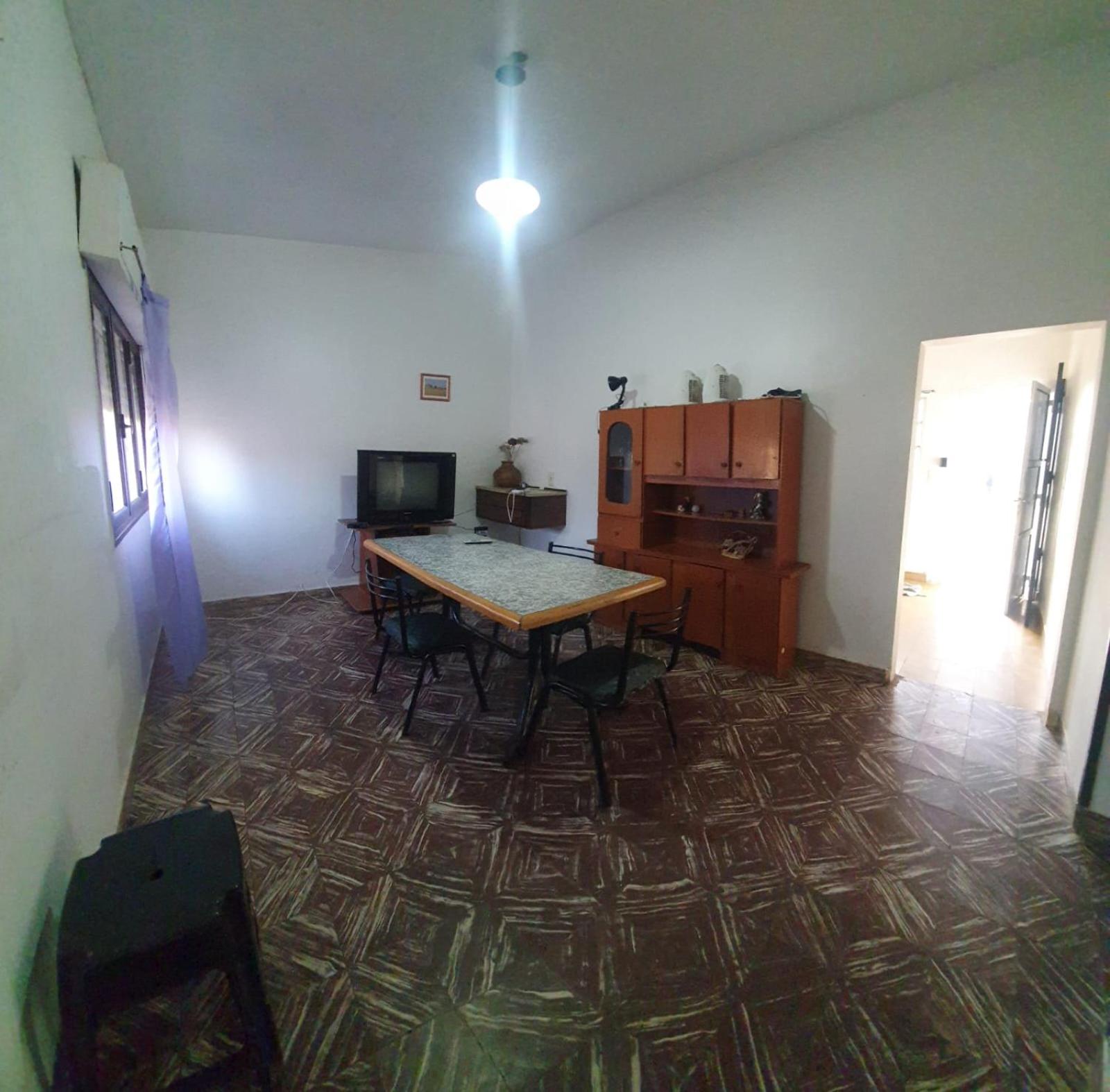 Casa a 3 cuadras del balneario playas de oro