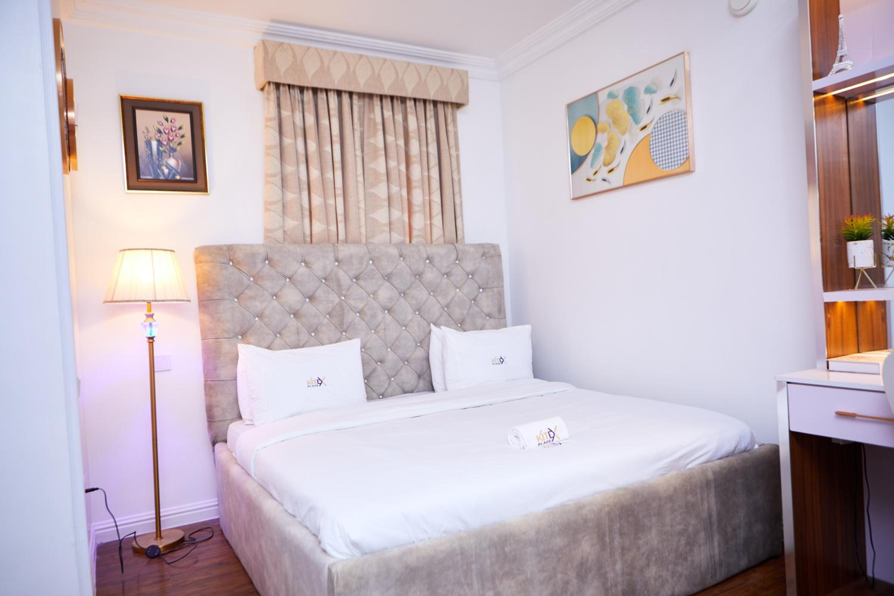 Kitex Place Apartment