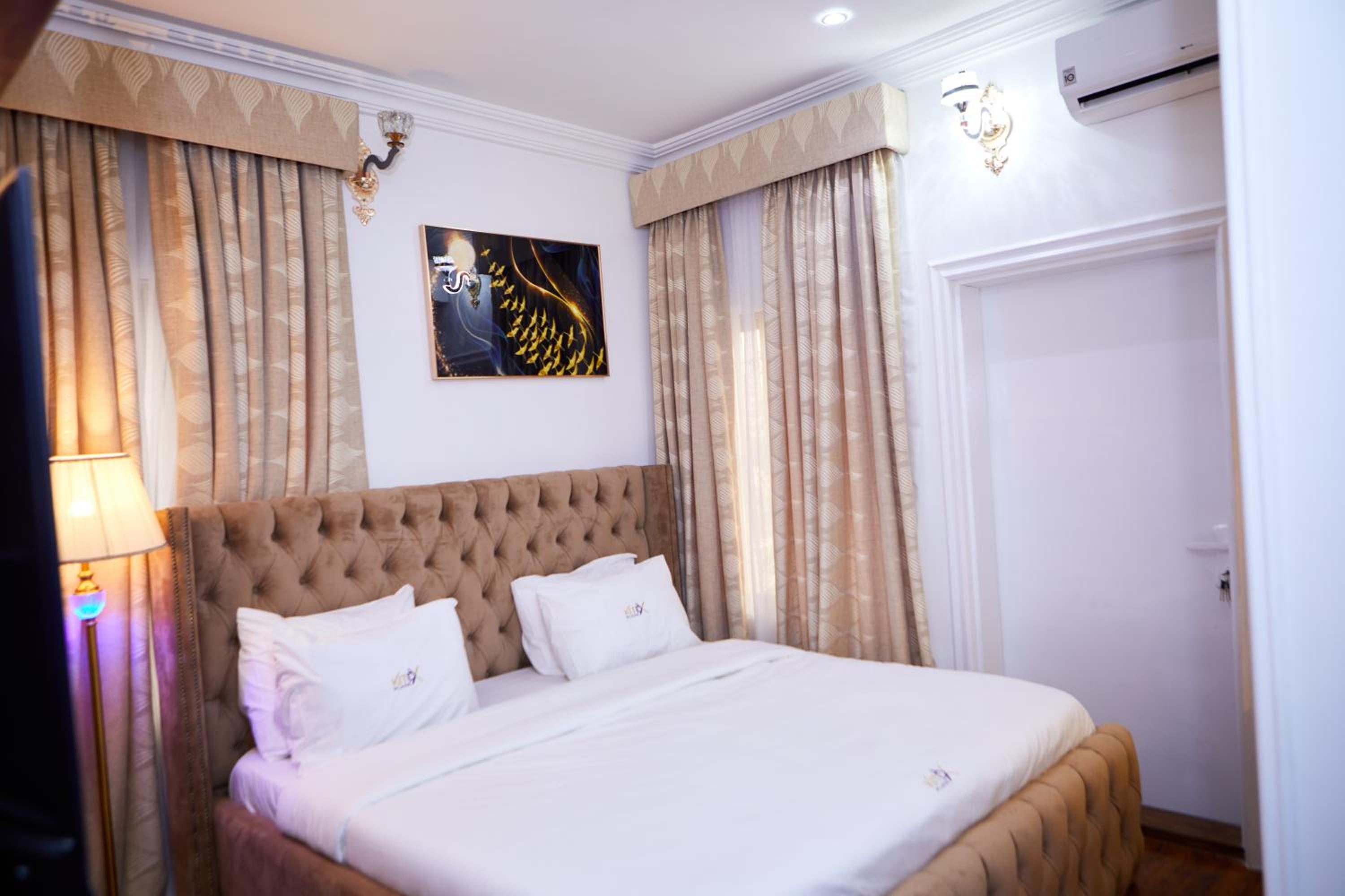 Kitex Place Apartment