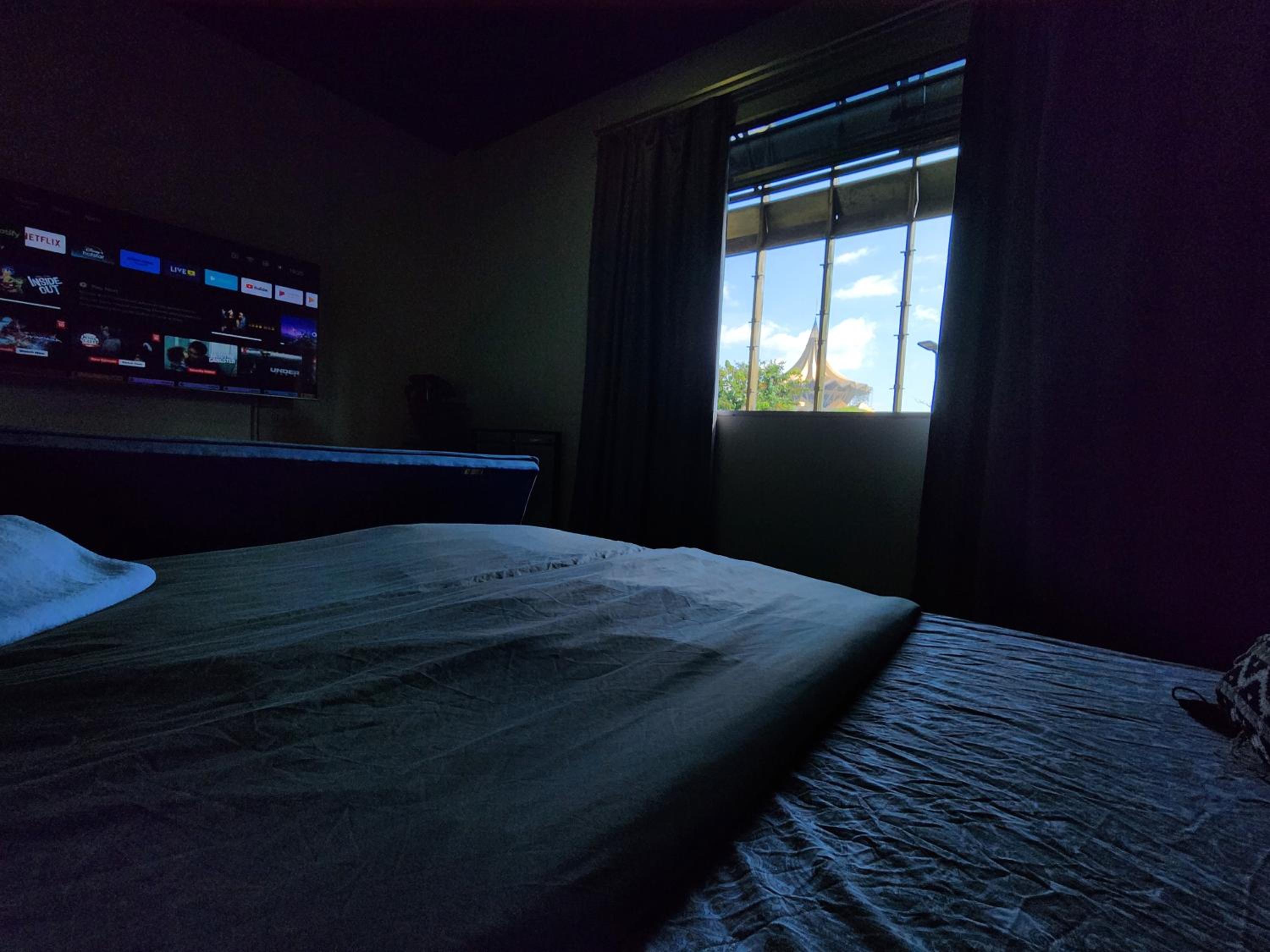 Upspot Kuching Waterfront Premium Hostel
