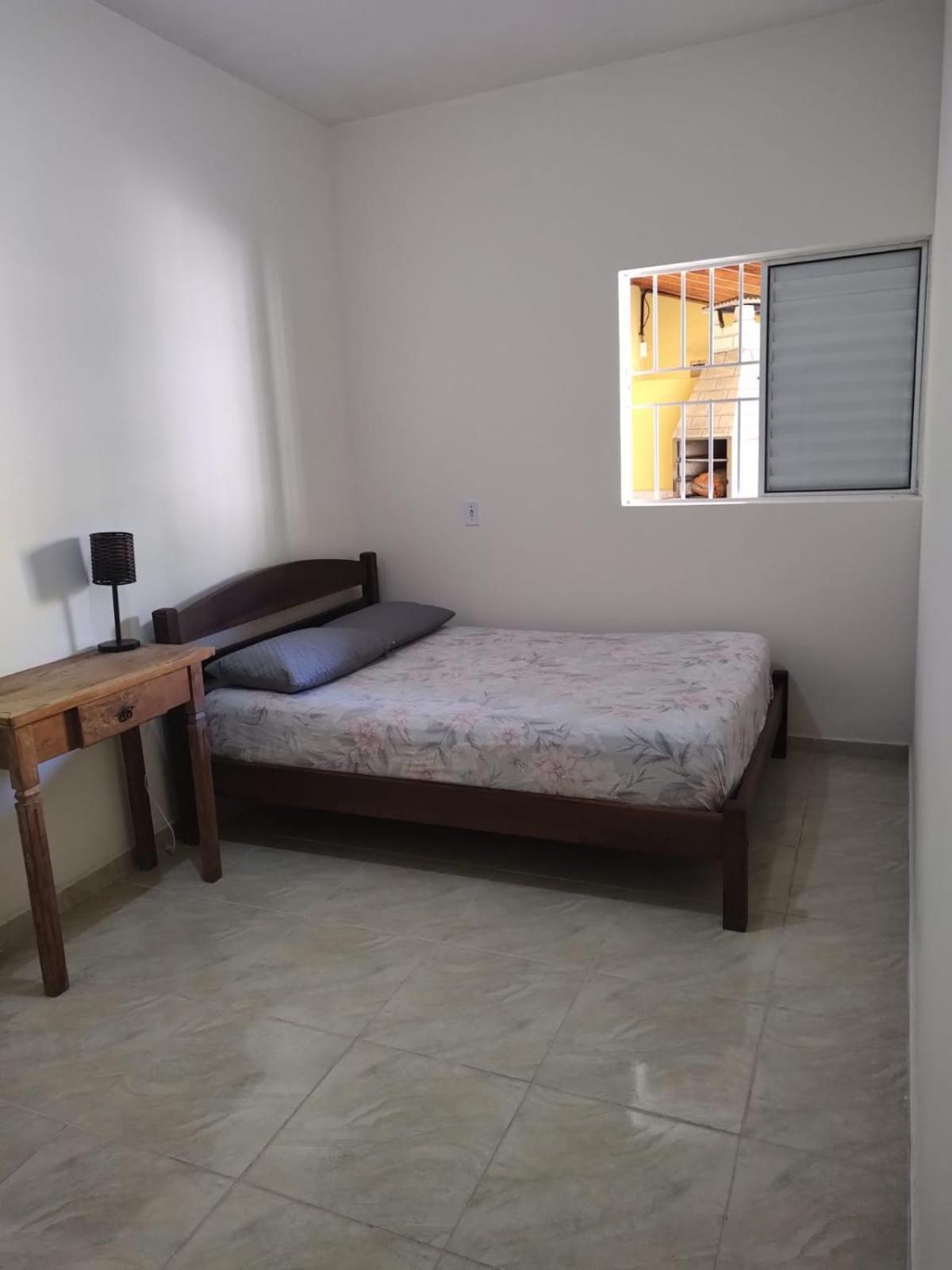 Casa em condominio com piscina proximo a praia