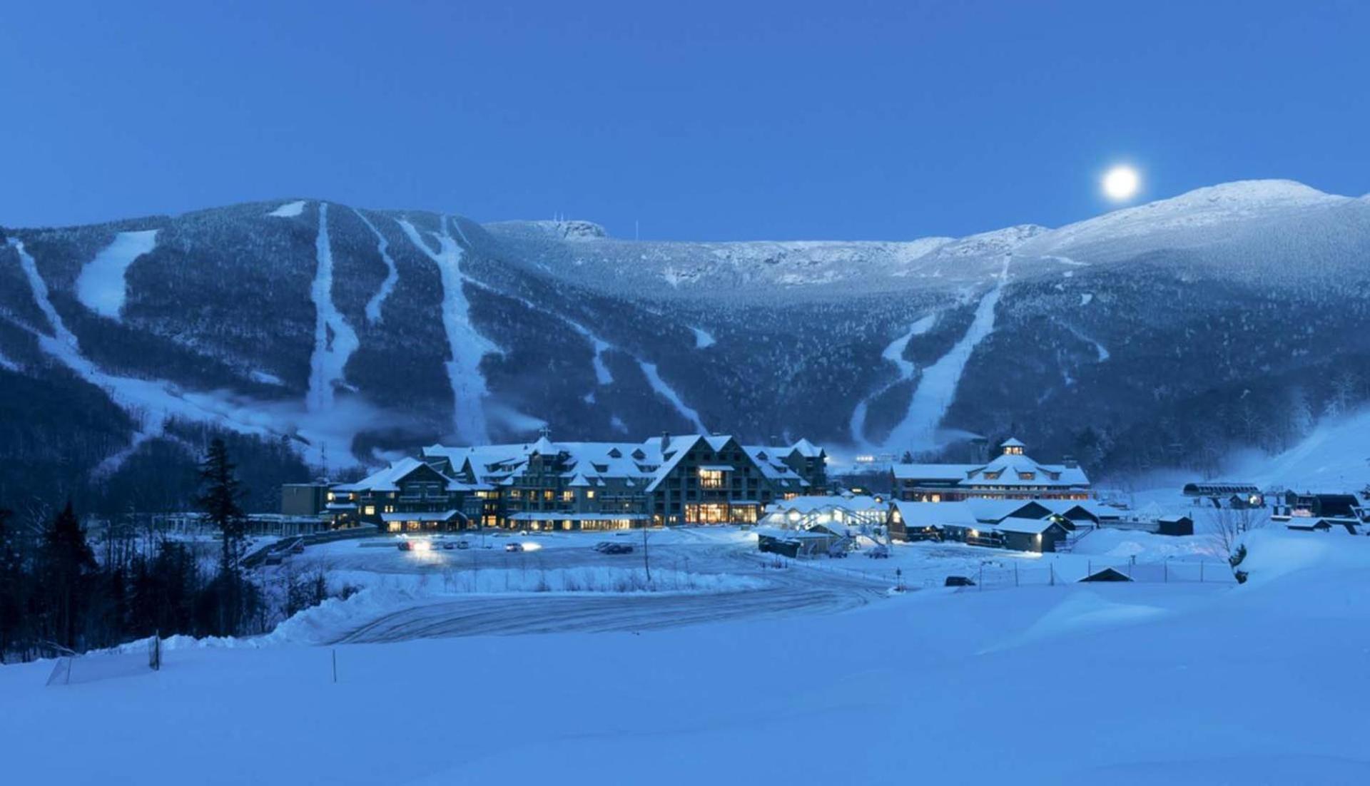 1116 Lodge At Spruce Peak Ski In Ski In Ski Out King Studio By Stowe Mountain Rentals view 5