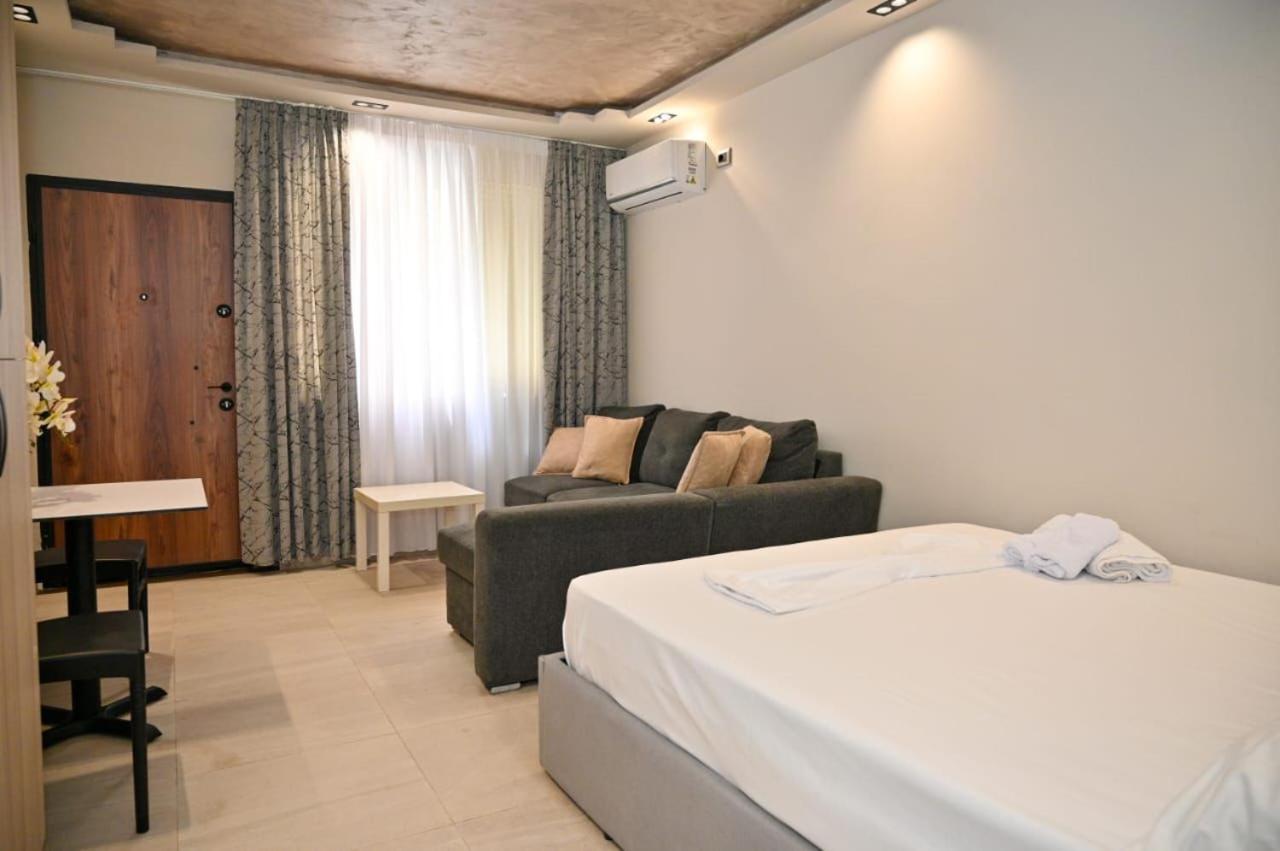 Andi Apartments