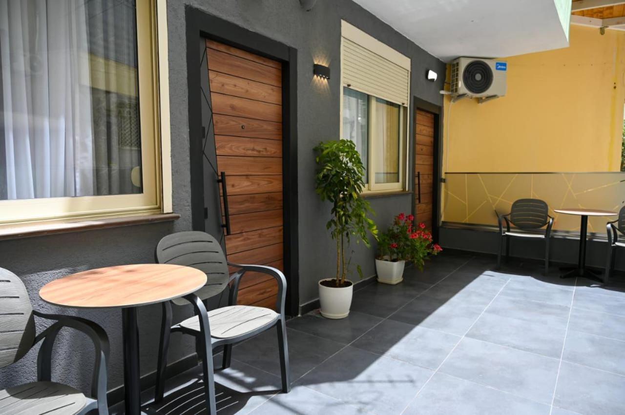 Andi Apartments