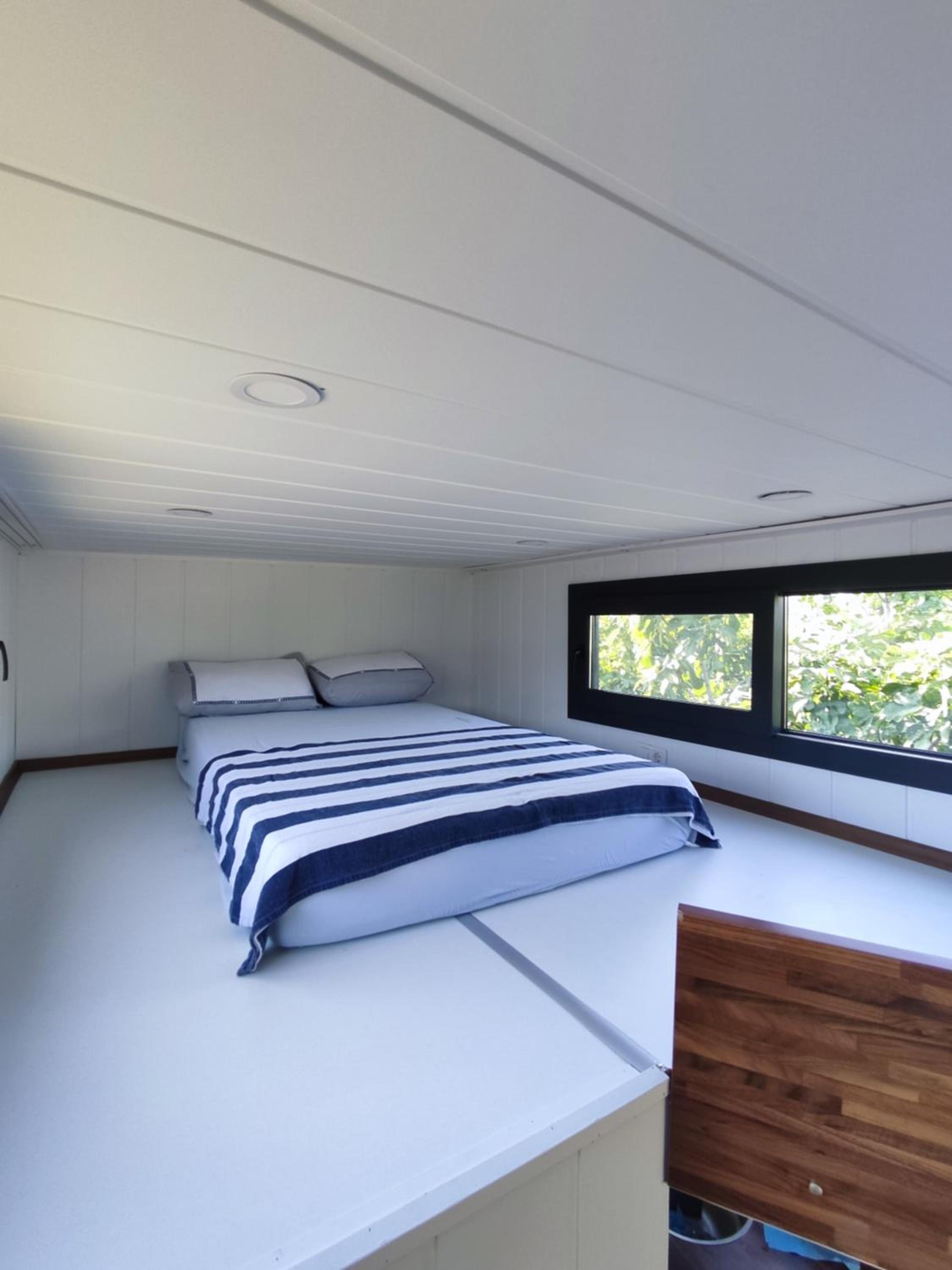 Dikili ZeyTiny House