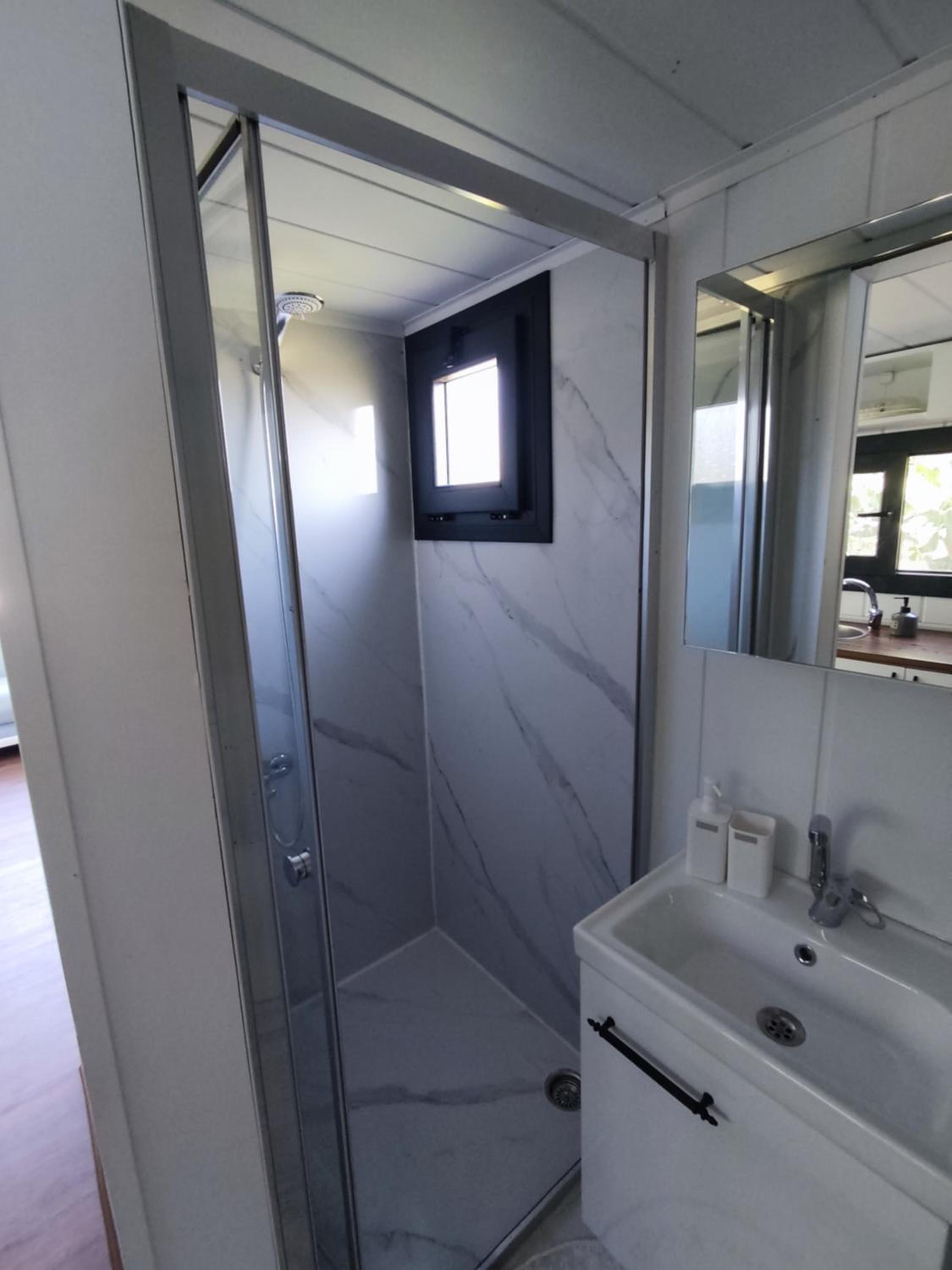 Dikili ZeyTiny House