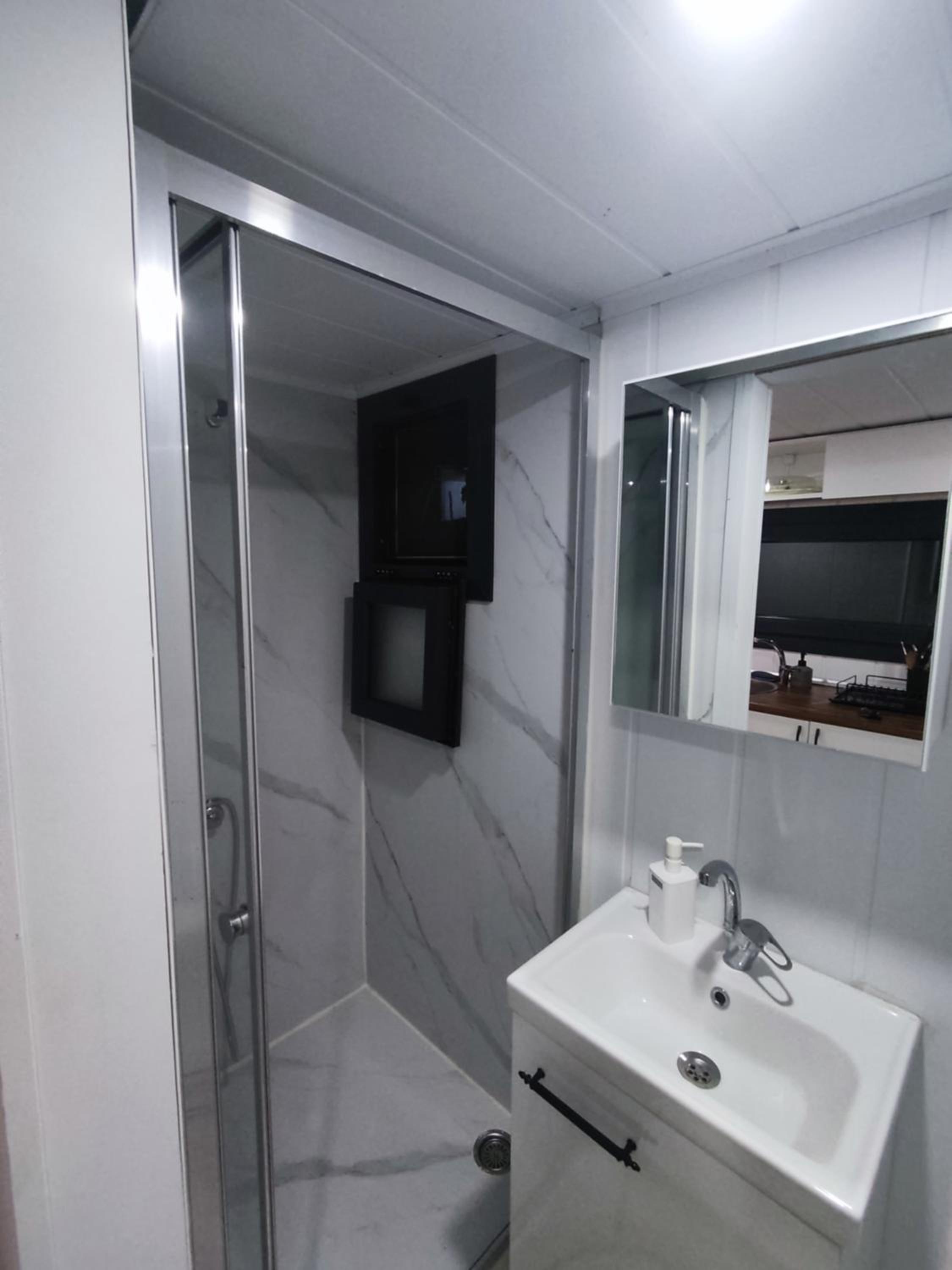 Dikili ZeyTiny House
